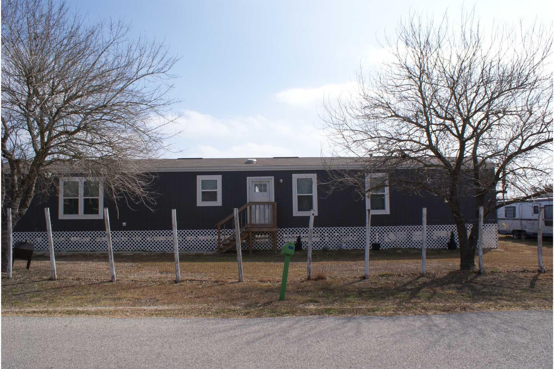 501 Mesquite Rd, San Marcos, TX 78666