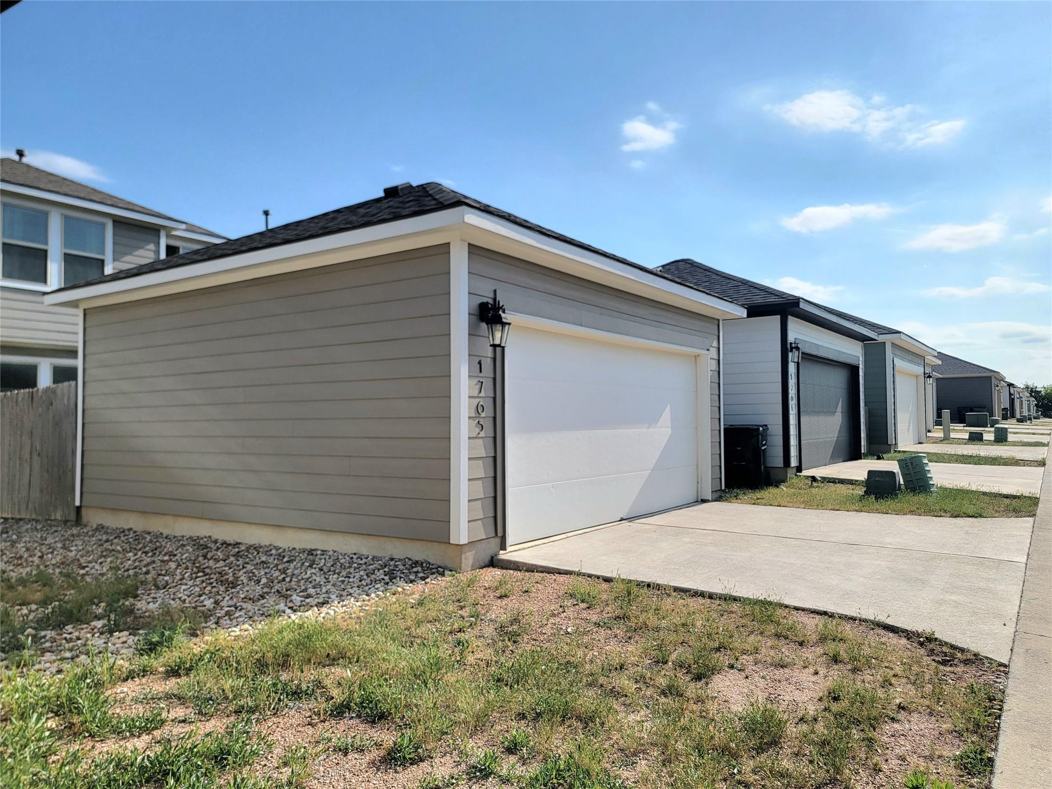 1765 Yaupon Grove Ln, Leander, TX 78641