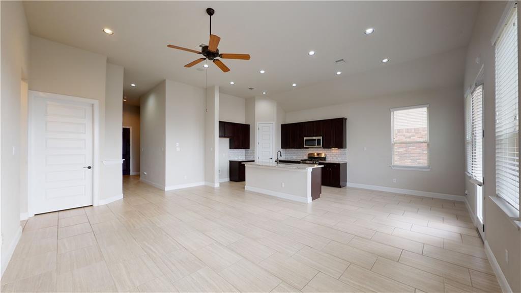 8050 Mozart St, Round Rock, TX 78665