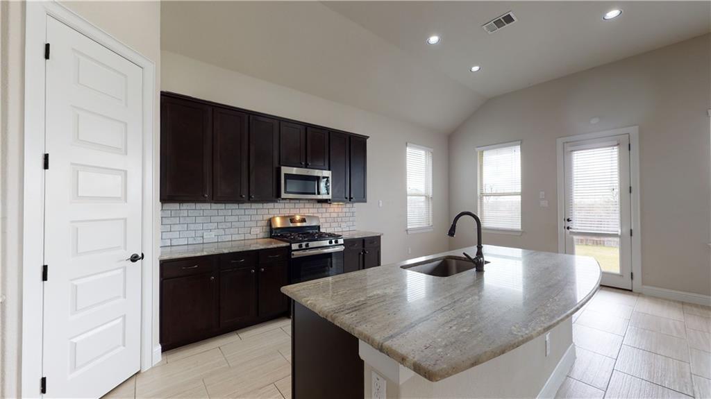 8050 Mozart St, Round Rock, TX 78665