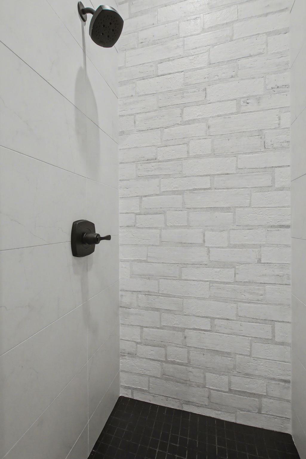 1837 Art Adams Way, Spicewood, TX 78669