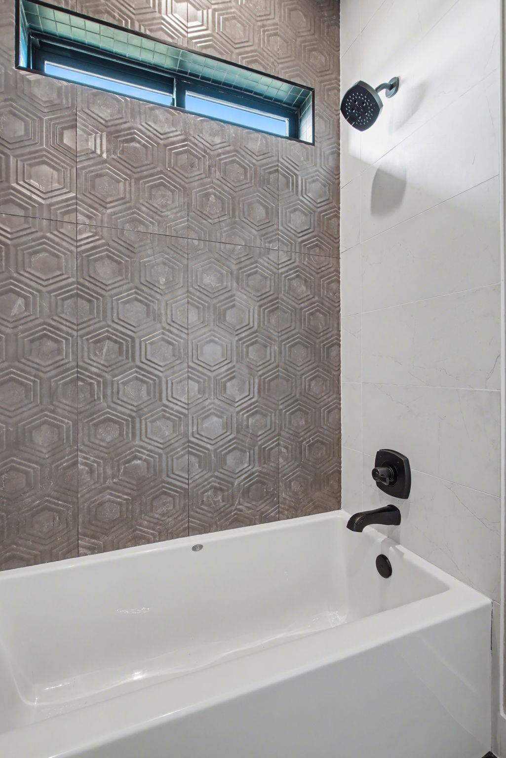 1837 Art Adams Way, Spicewood, TX 78669