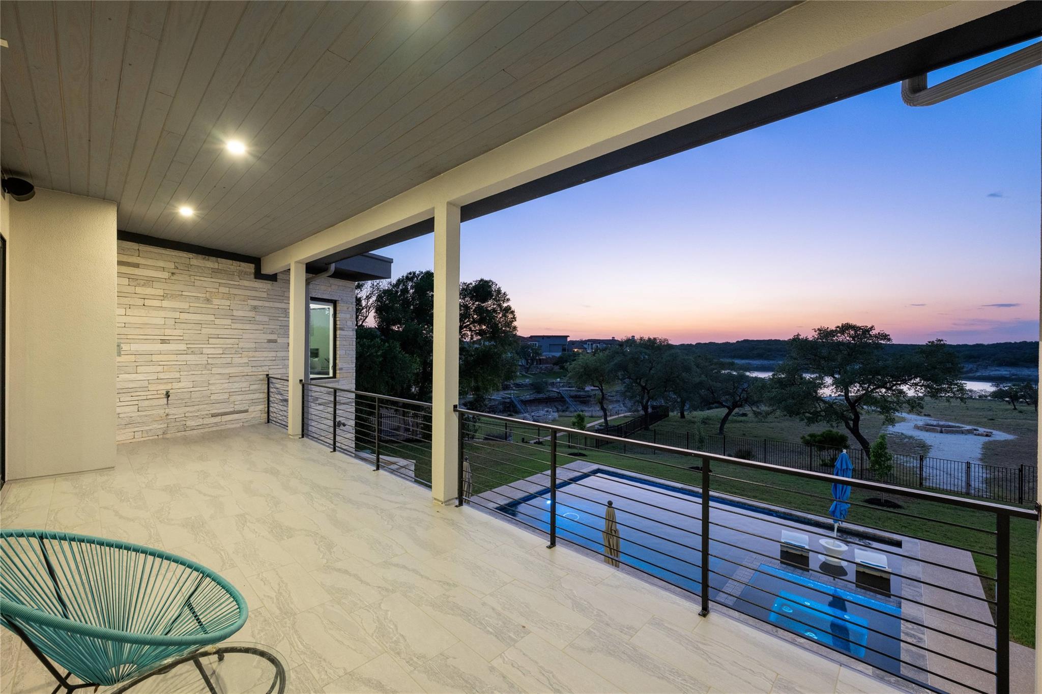 2912 Patriot Dr, Lago Vista, TX 78645