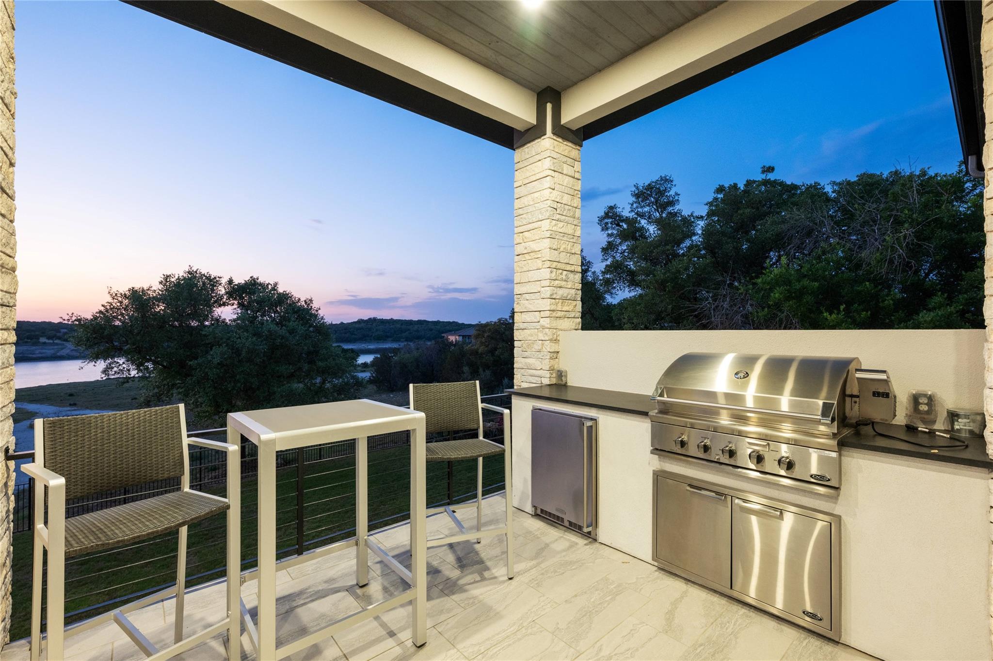 2912 Patriot Dr, Lago Vista, TX 78645