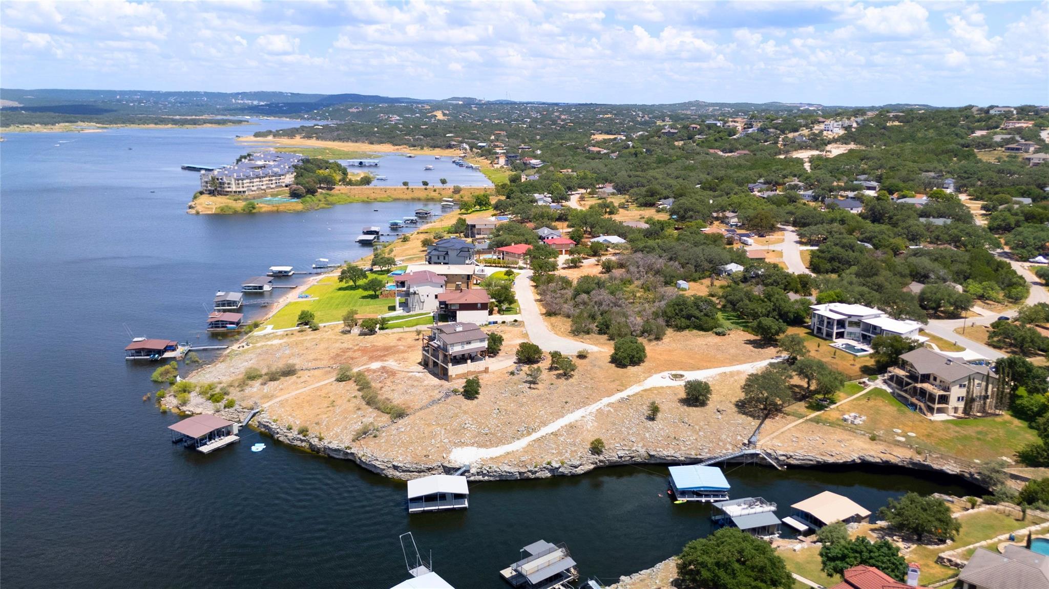 2912 Patriot Dr, Lago Vista, TX 78645