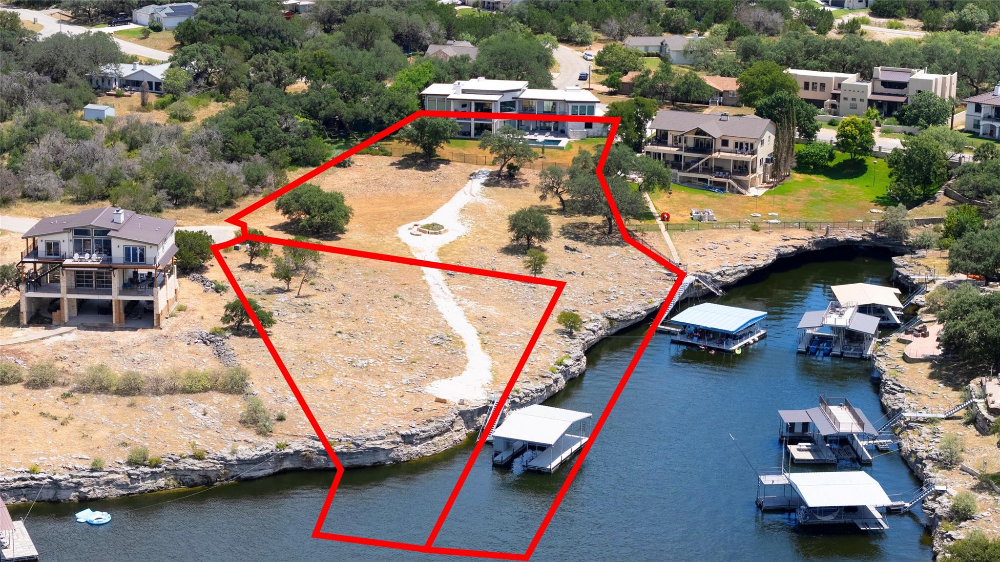 2912 Patriot Dr, Lago Vista, TX 78645