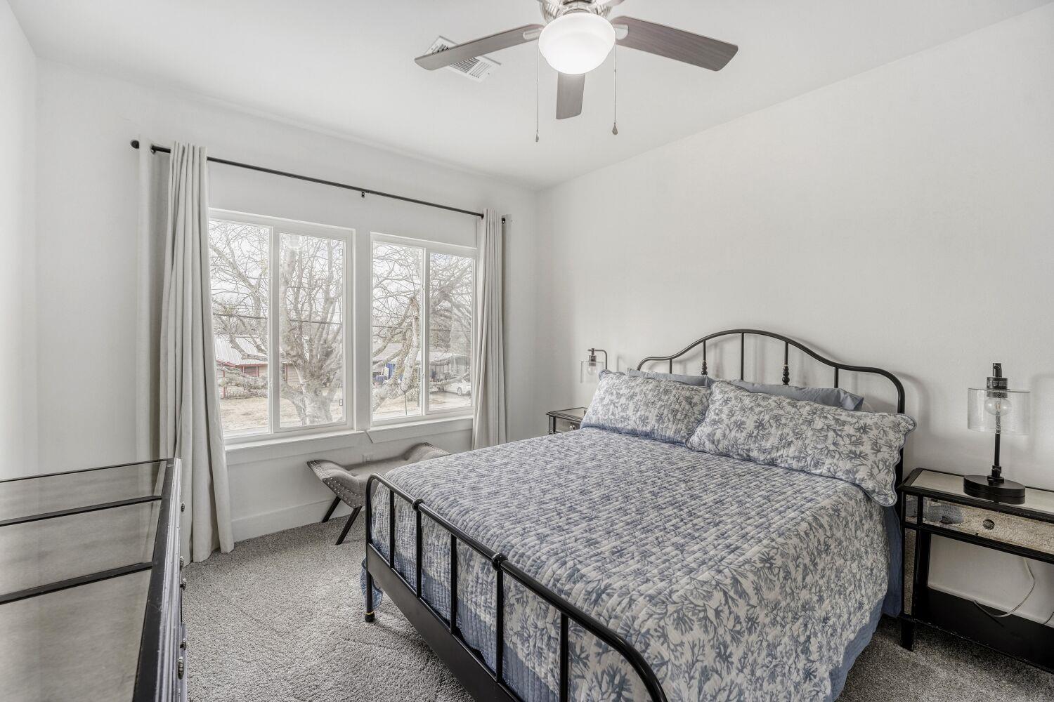 125 Irene St, Elgin, TX 78621