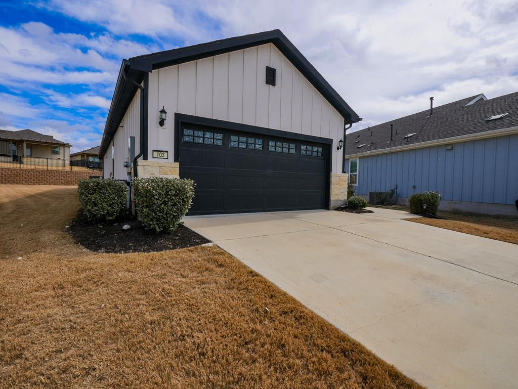 103 Kitty Hawk Rd, Georgetown, TX 78633