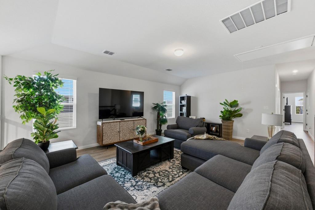 264 Denali Way, Dripping Springs, TX 78620