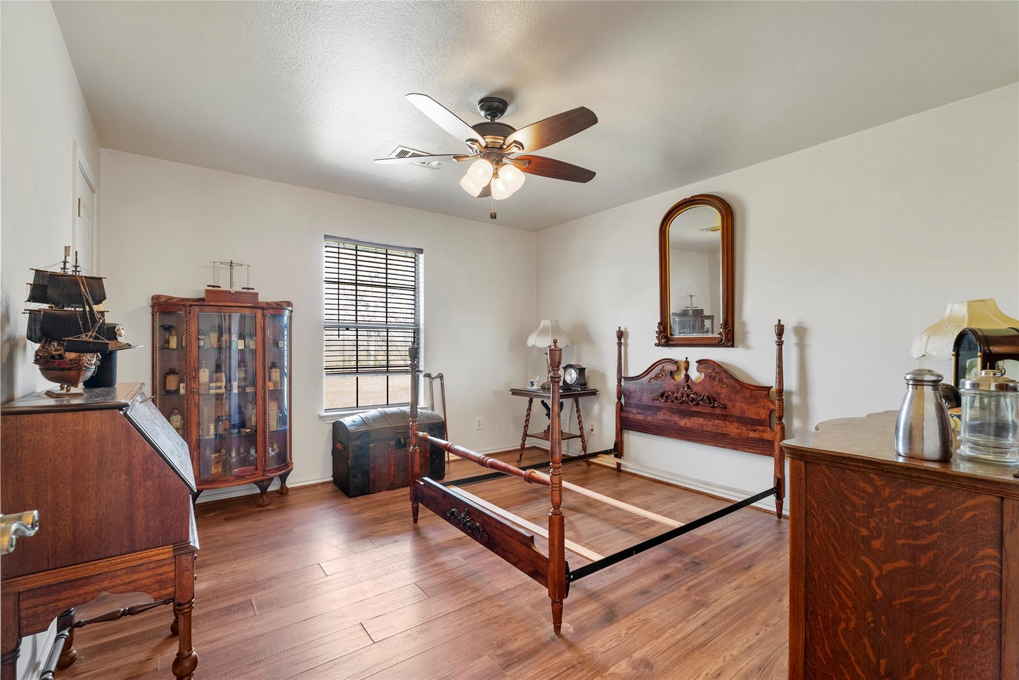 491 Herron Trl, McDade, TX 78650