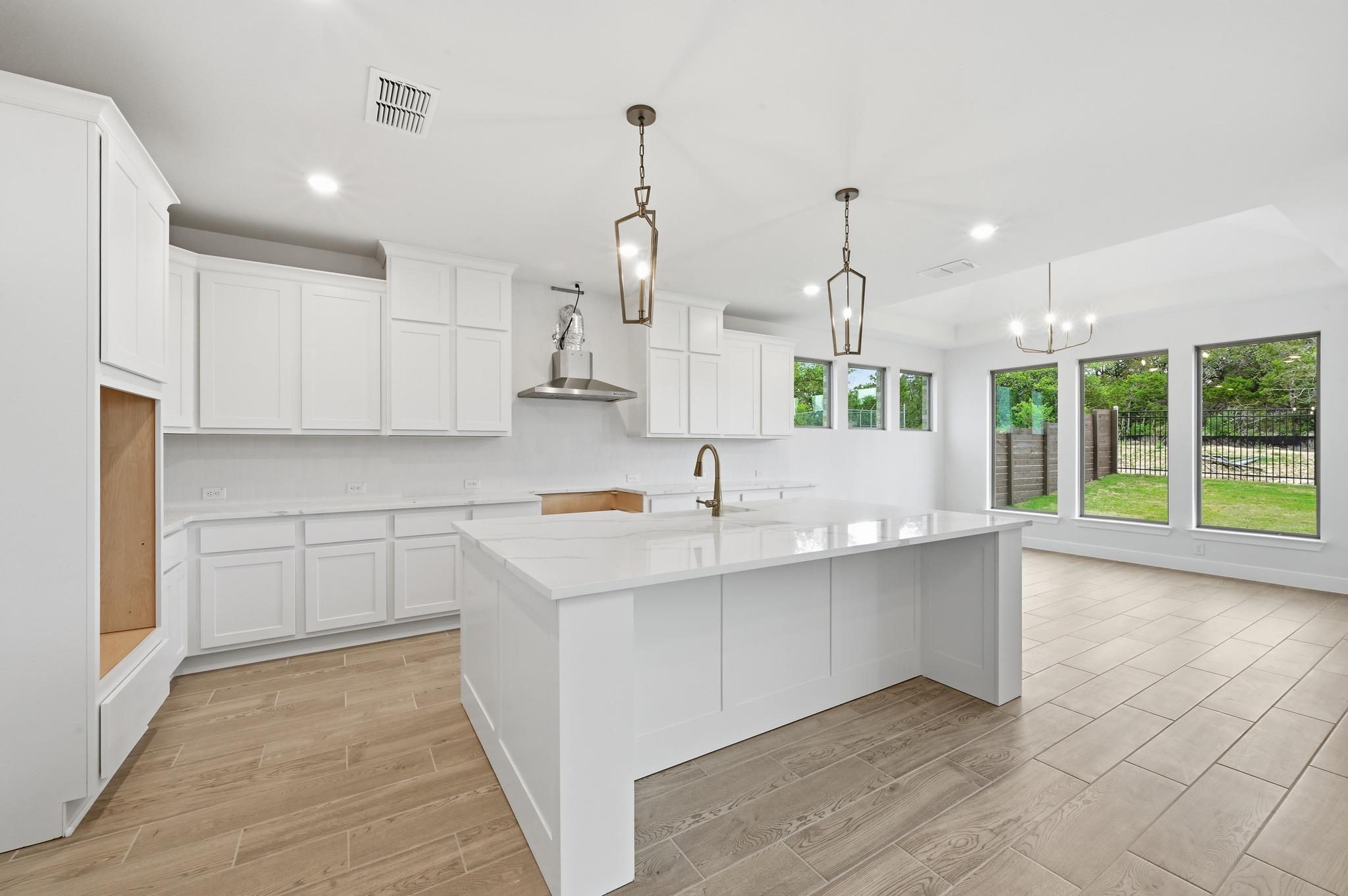 8108 Sarcelle Dr, Austin, TX 78738