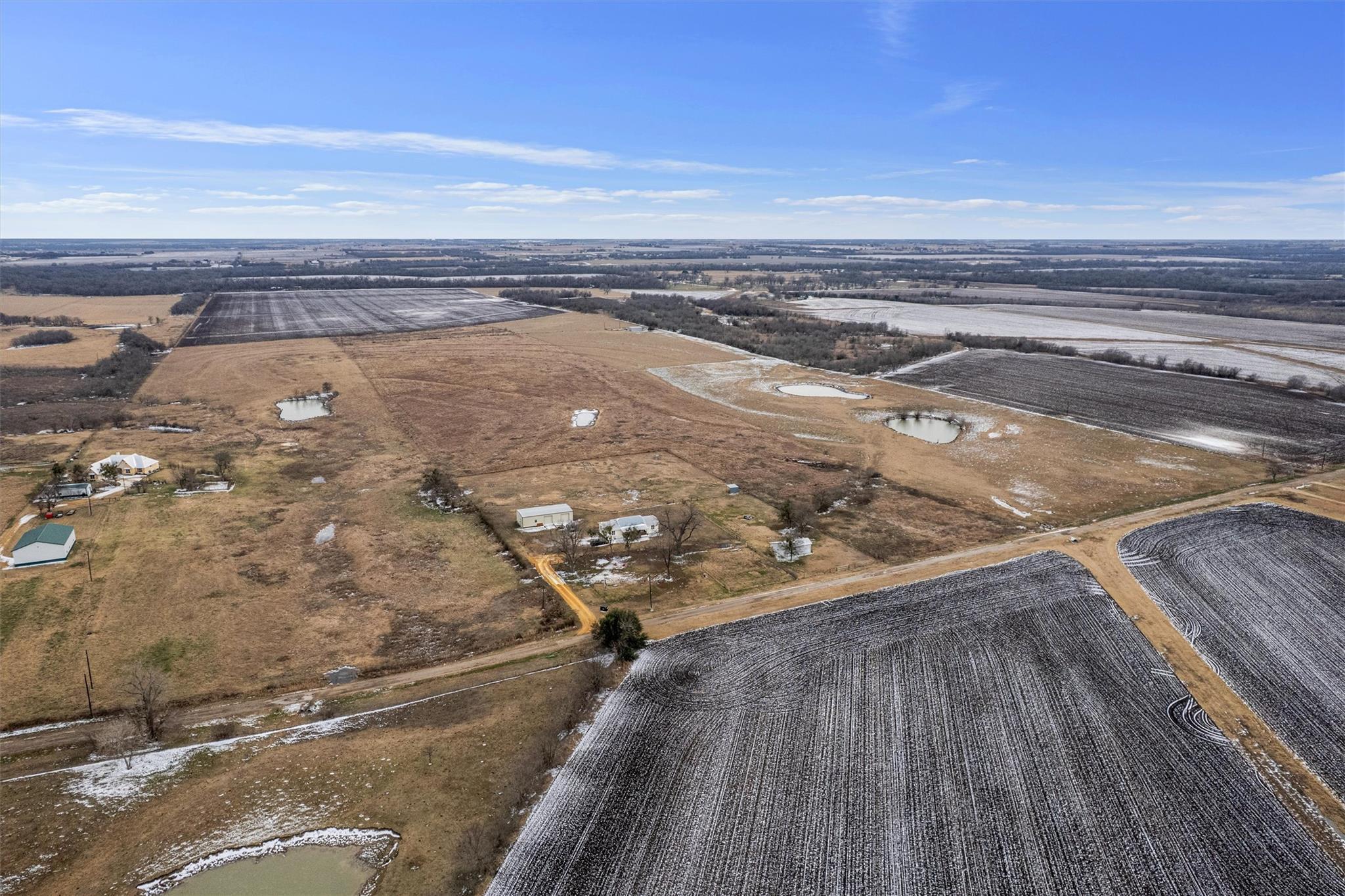 1287 County Road 420, Rockdale, TX 76567