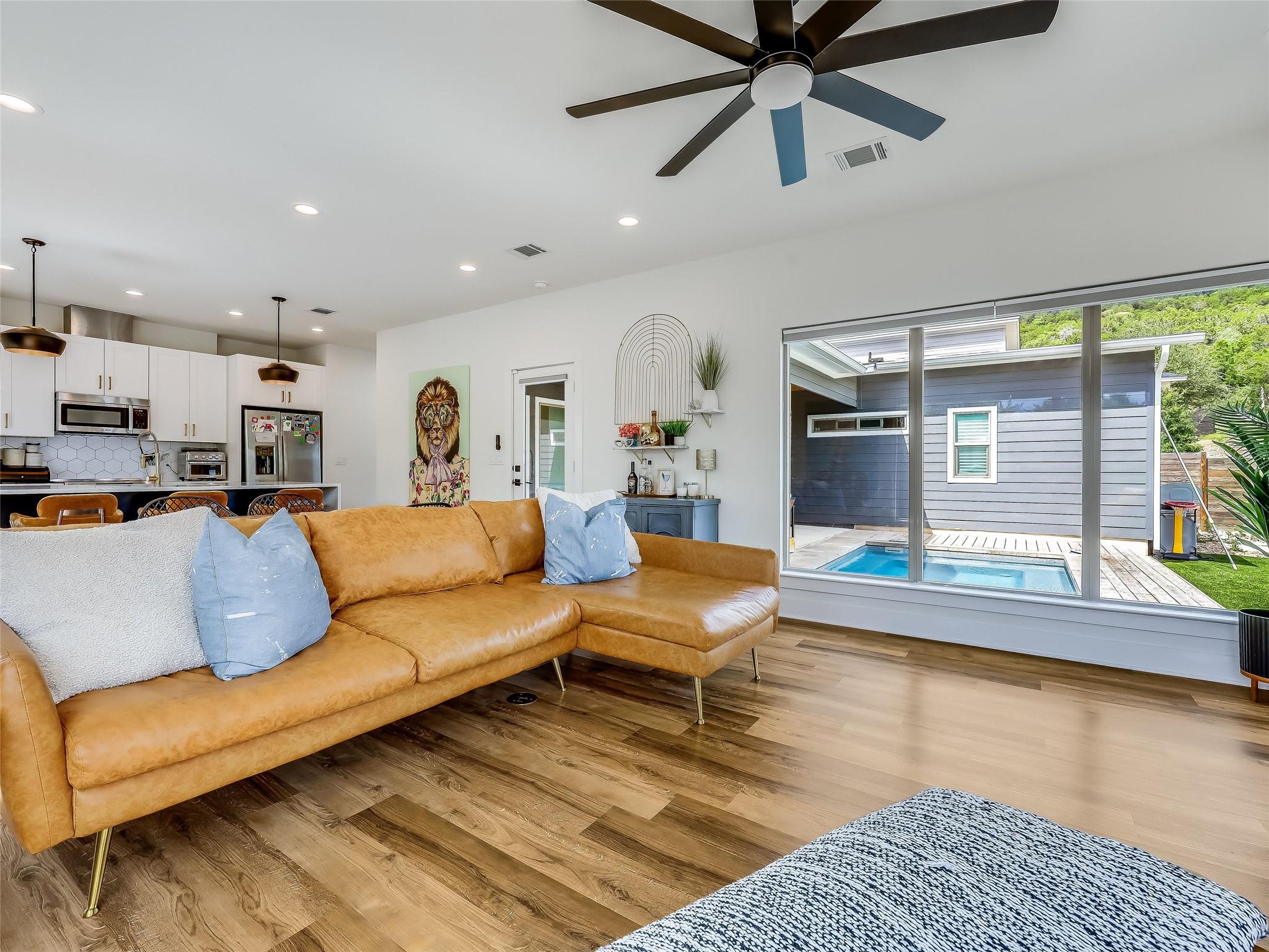 8603 Big Horn Circle, Lago Vista, TX 78645