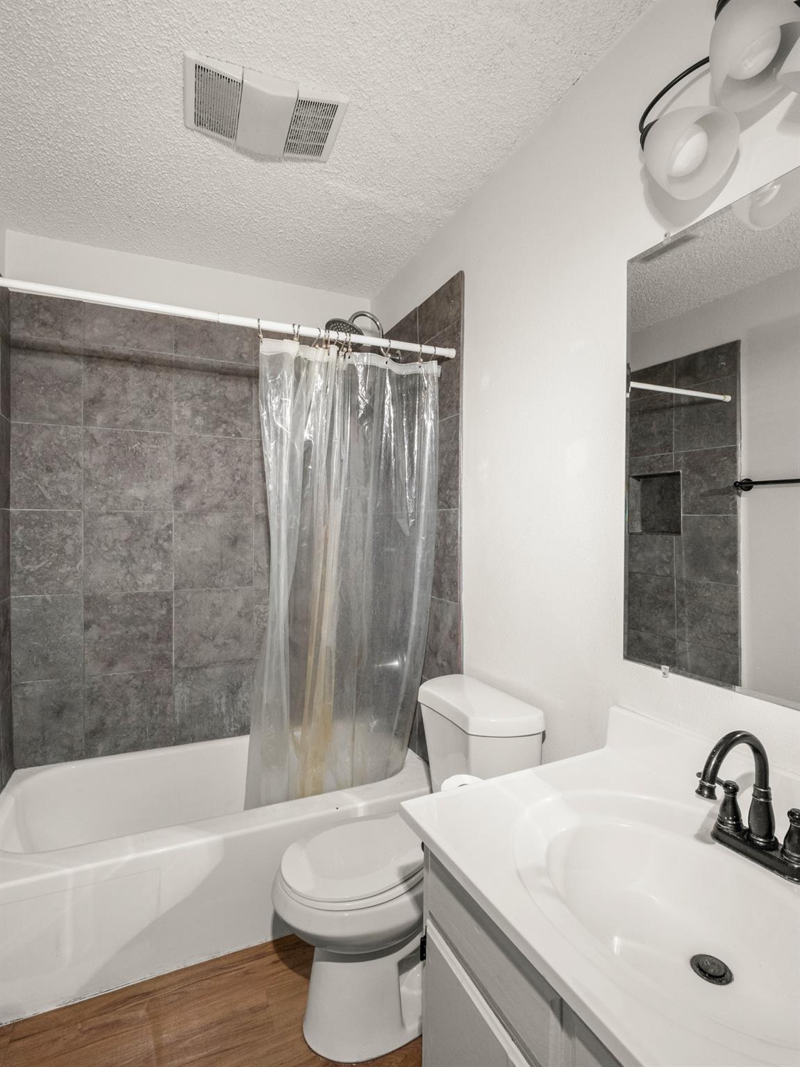 3507 Alpine Cir # 3, Austin, TX 78704