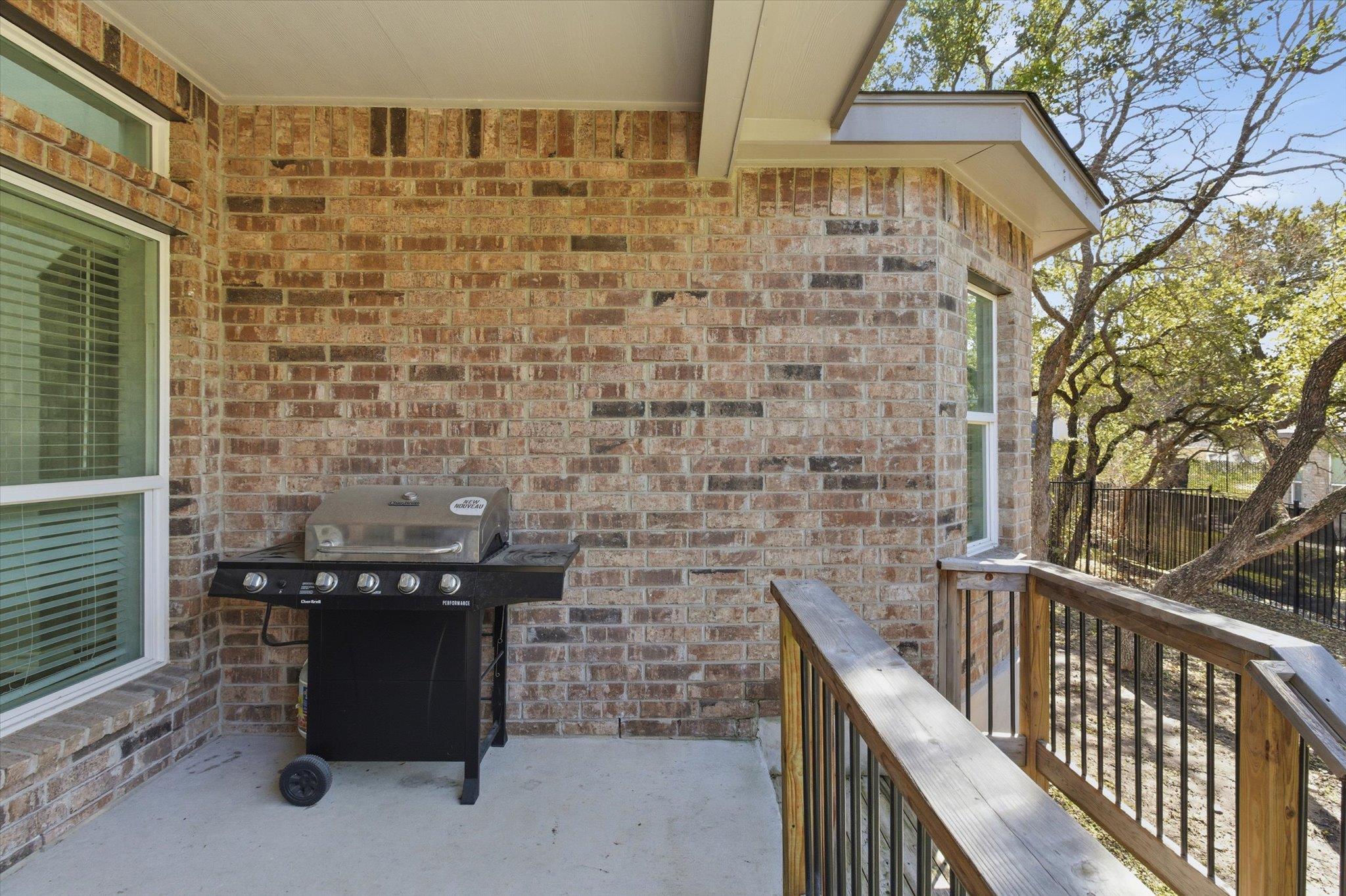 323 Ancient Oak Way, San Marcos, TX 78666