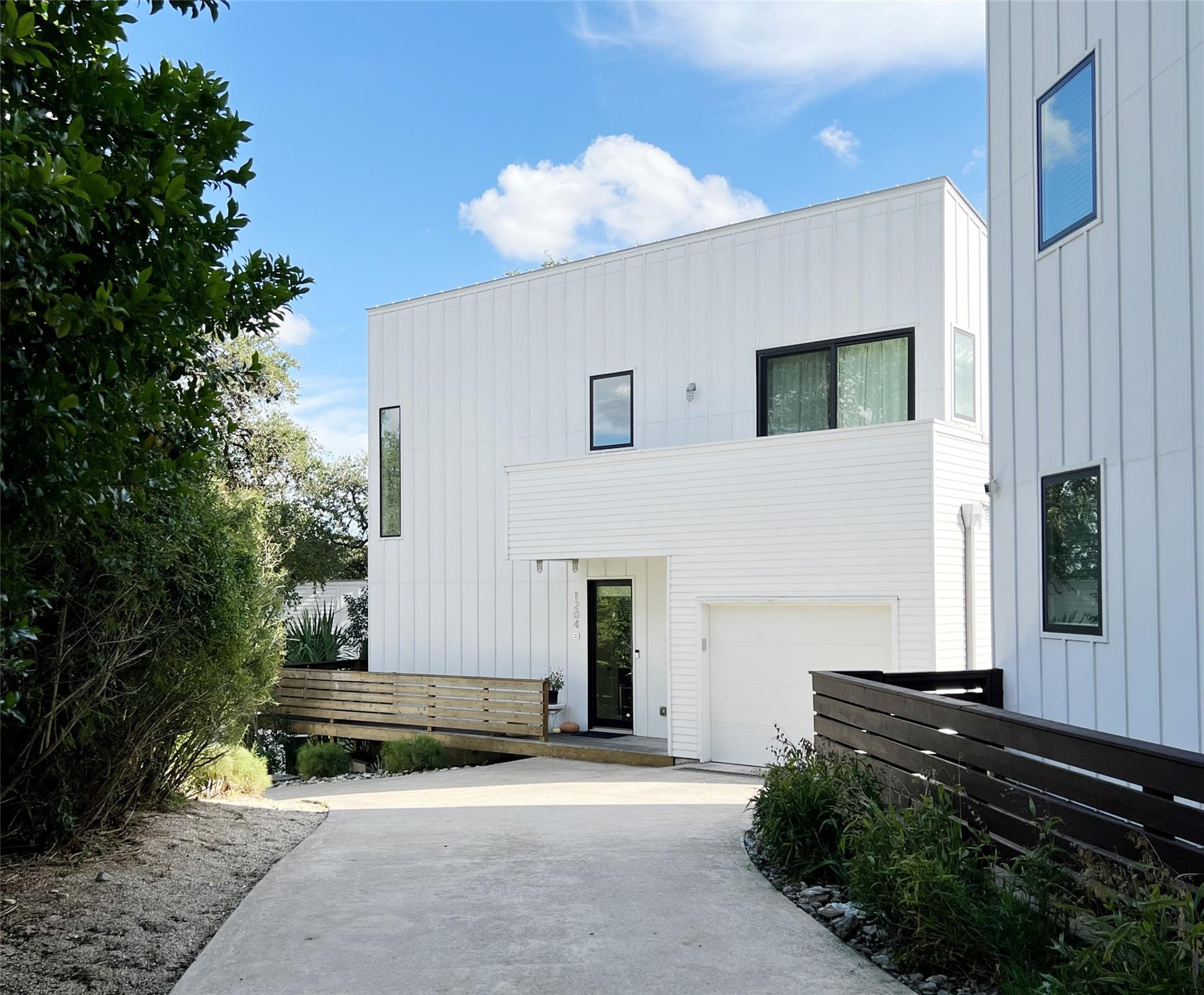1204 Woodland Ave # B, Austin, TX 78704