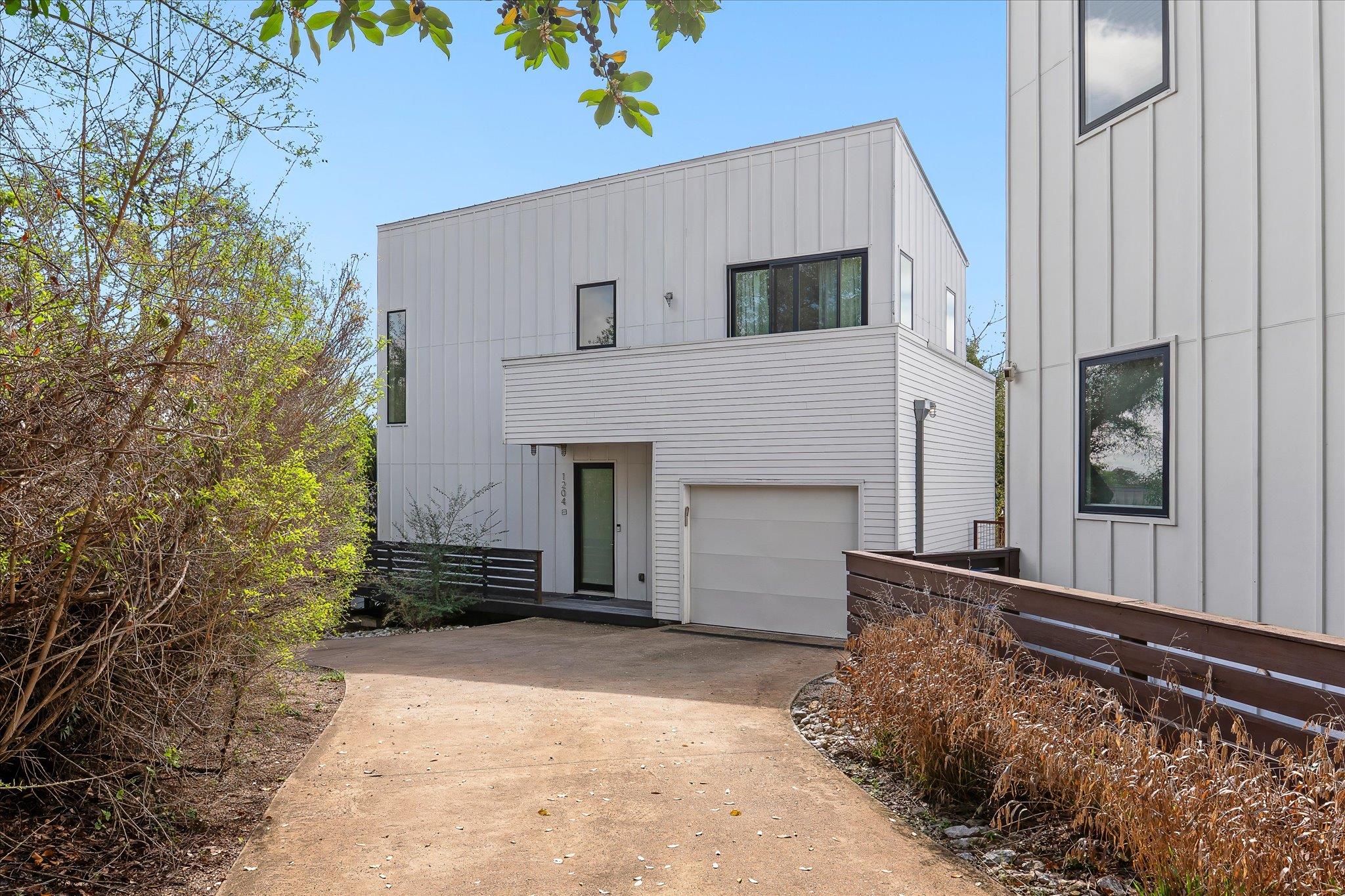 1204 Woodland Ave # B, Austin, TX 78704