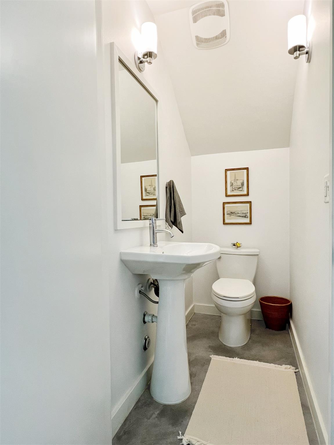 1204 Woodland Ave # B, Austin, TX 78704