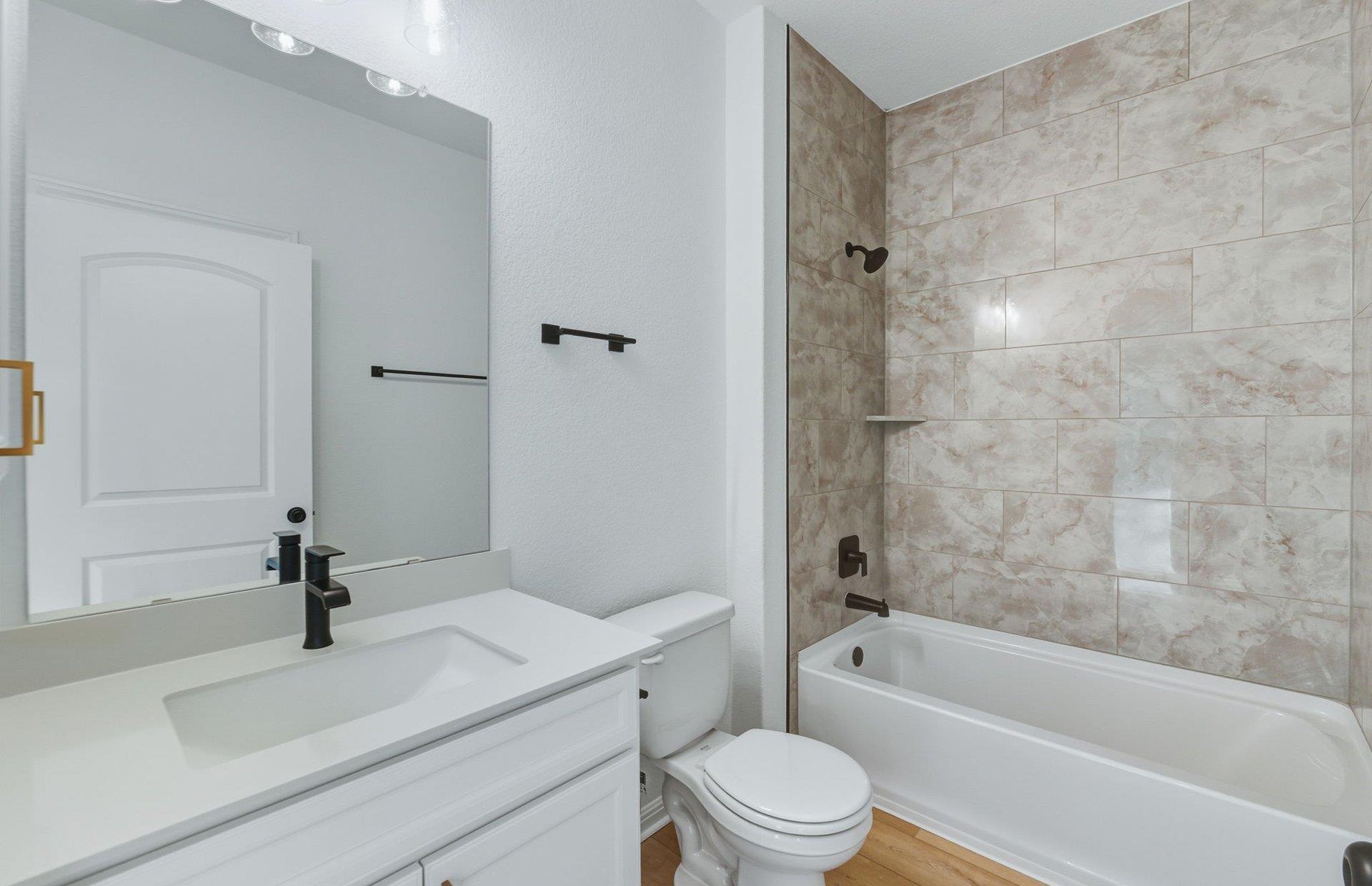 100 Darlington Ct, Liberty Hill, TX 78642