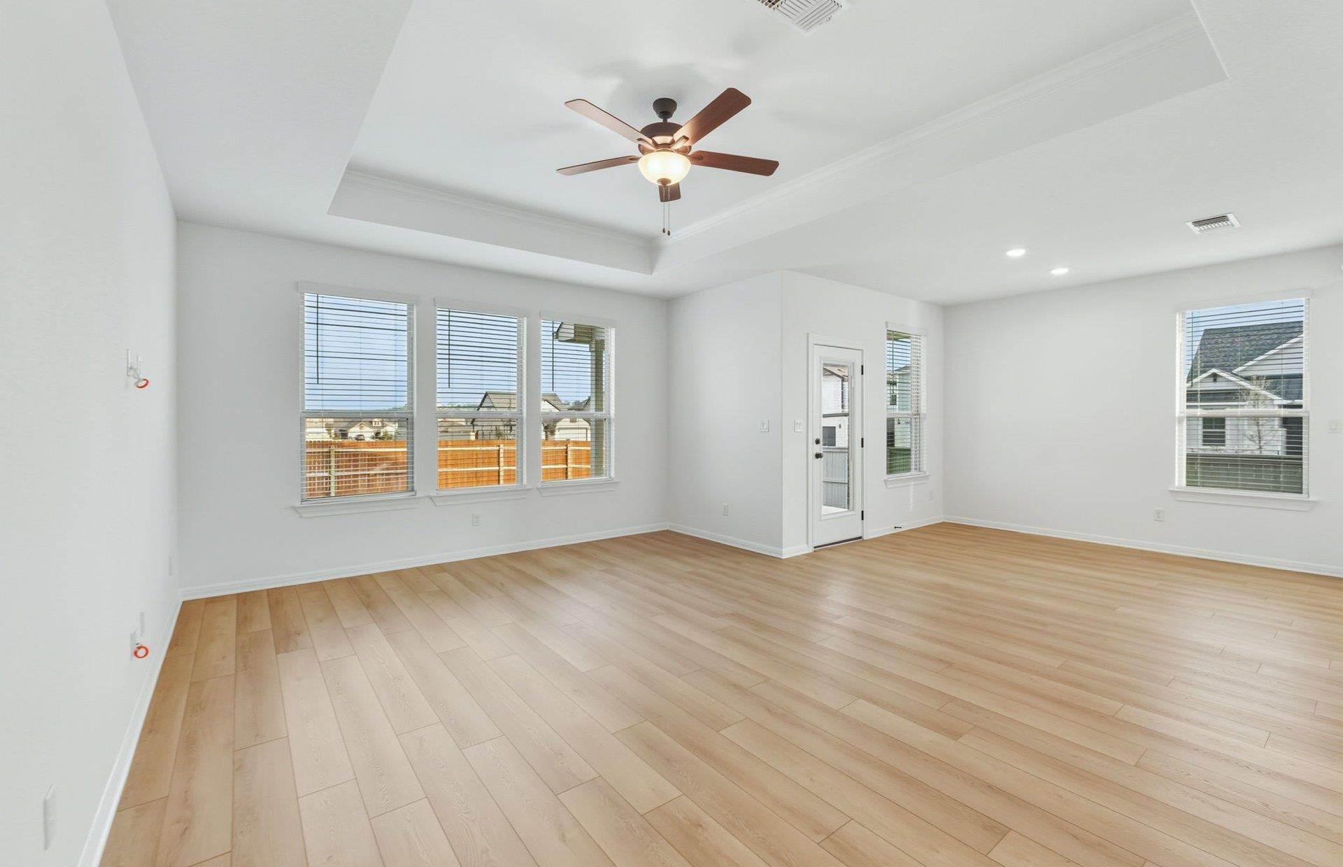 100 Darlington Ct, Liberty Hill, TX 78642