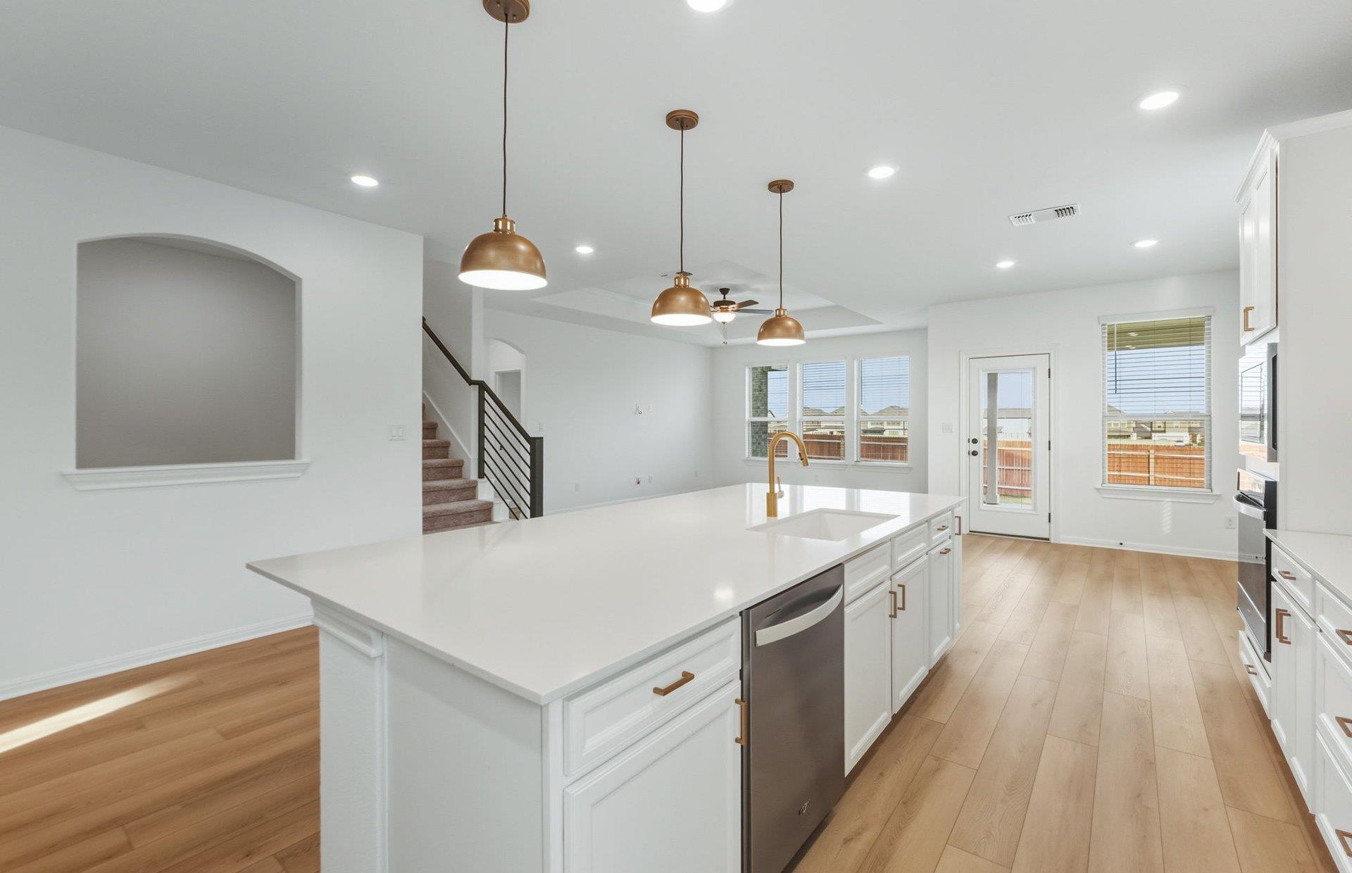 100 Darlington Ct, Liberty Hill, TX 78642