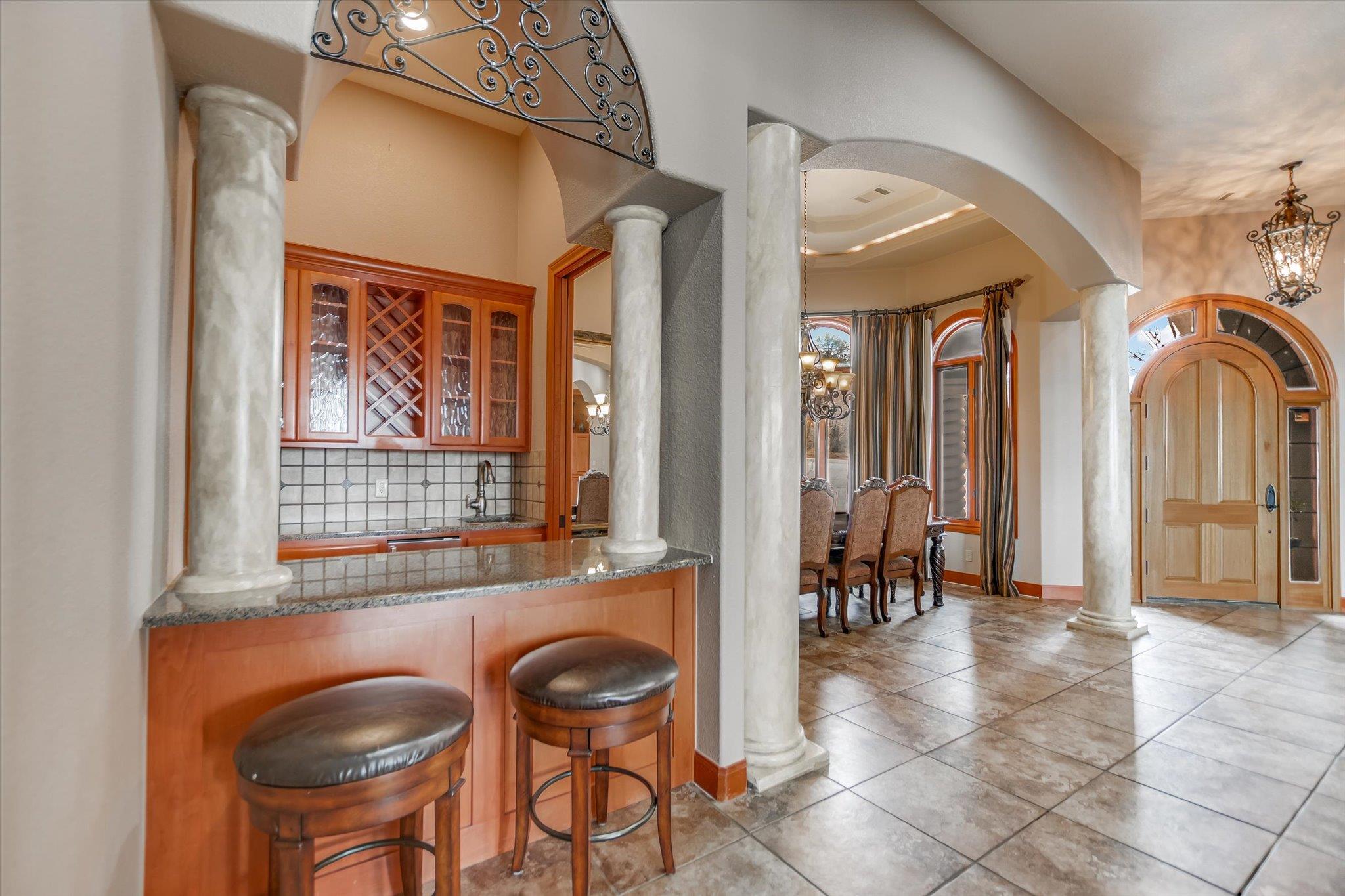 301 Circle Dr, Horseshoe Bay, TX 78657