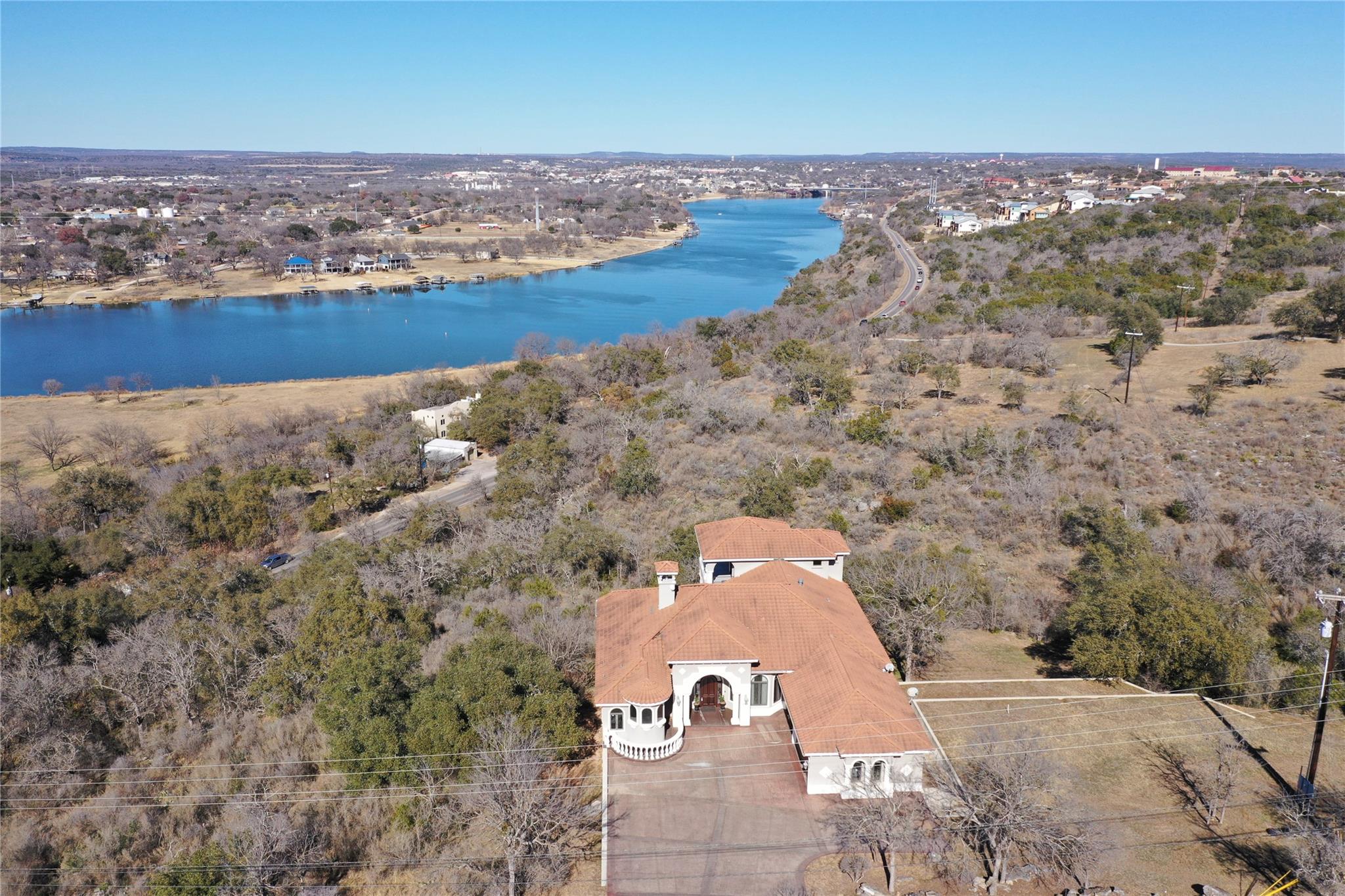 301 Circle Dr, Horseshoe Bay, TX 78657