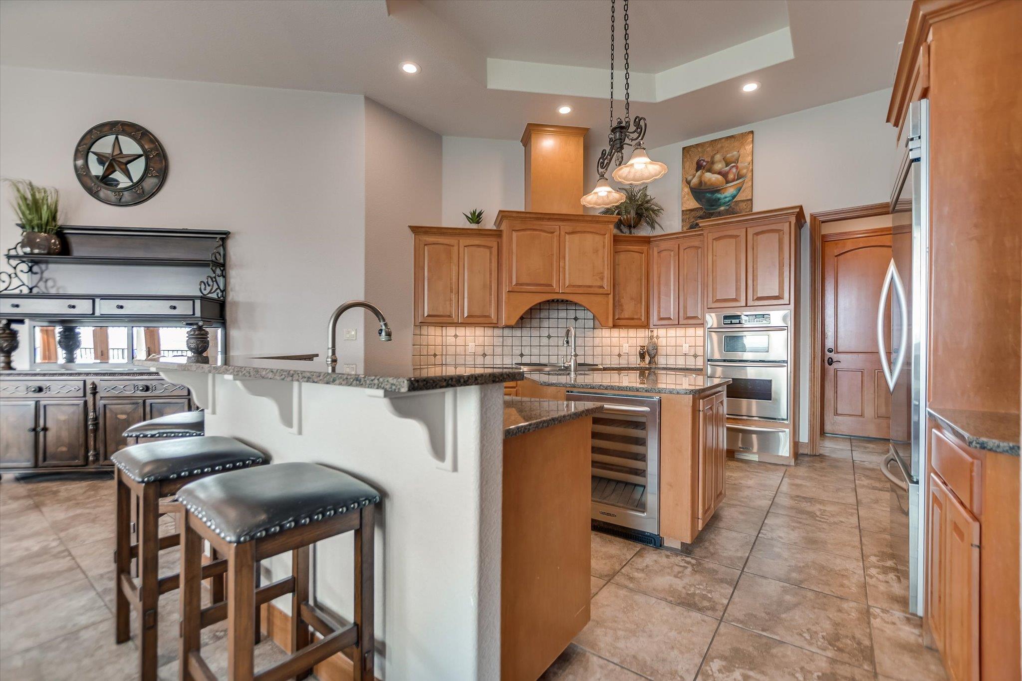 301 Circle Dr, Horseshoe Bay, TX 78657