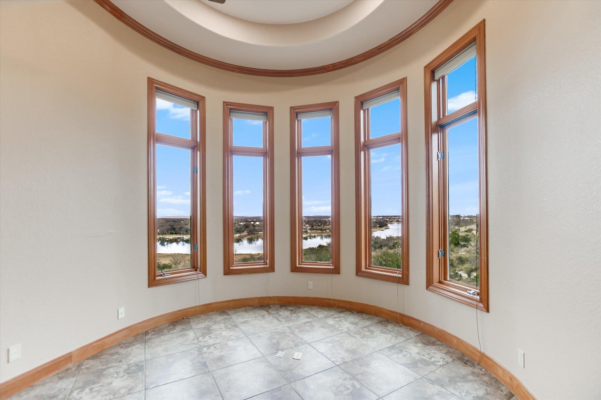 301 Circle Dr, Horseshoe Bay, TX 78657