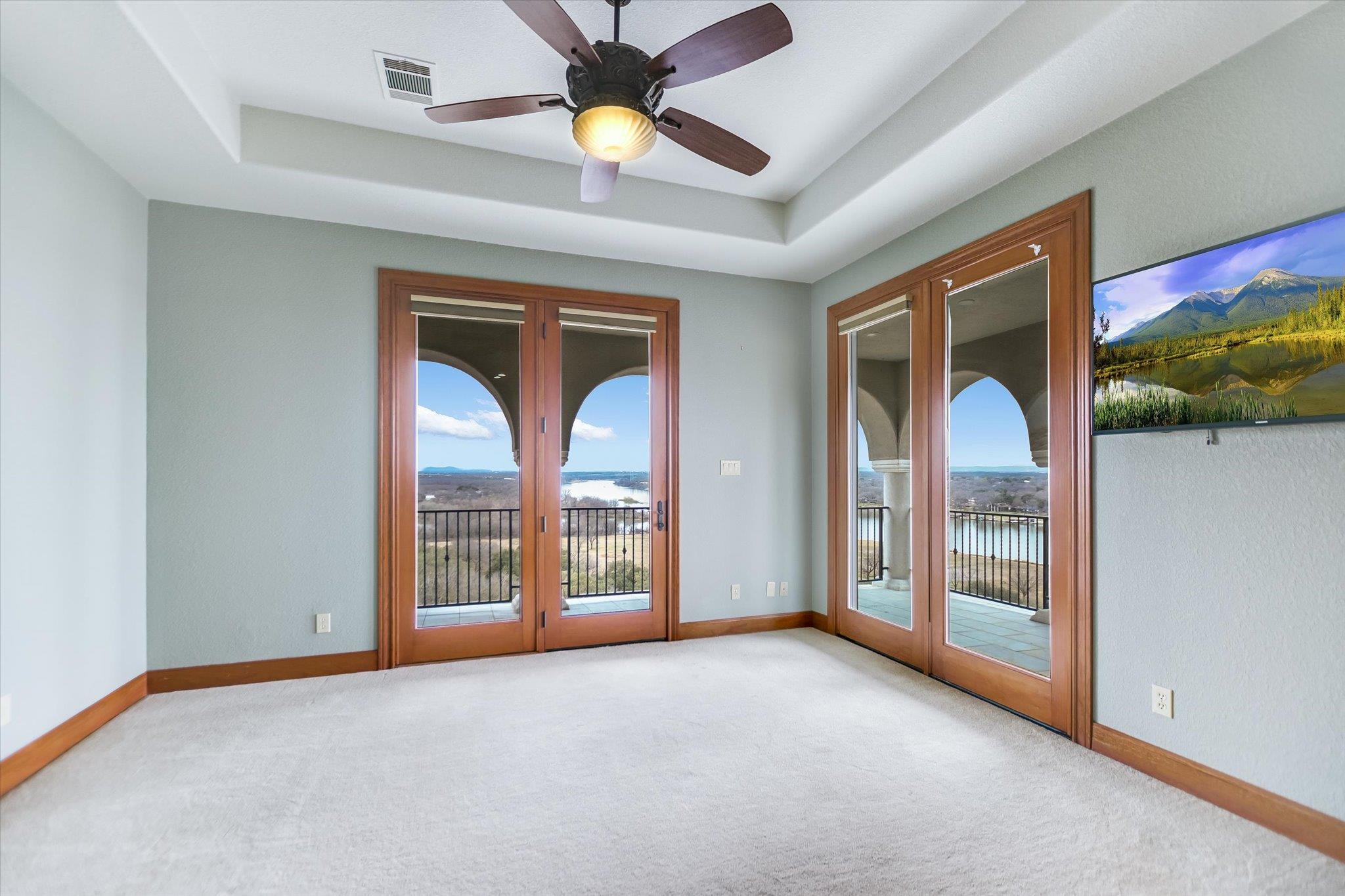 301 Circle Dr, Horseshoe Bay, TX 78657