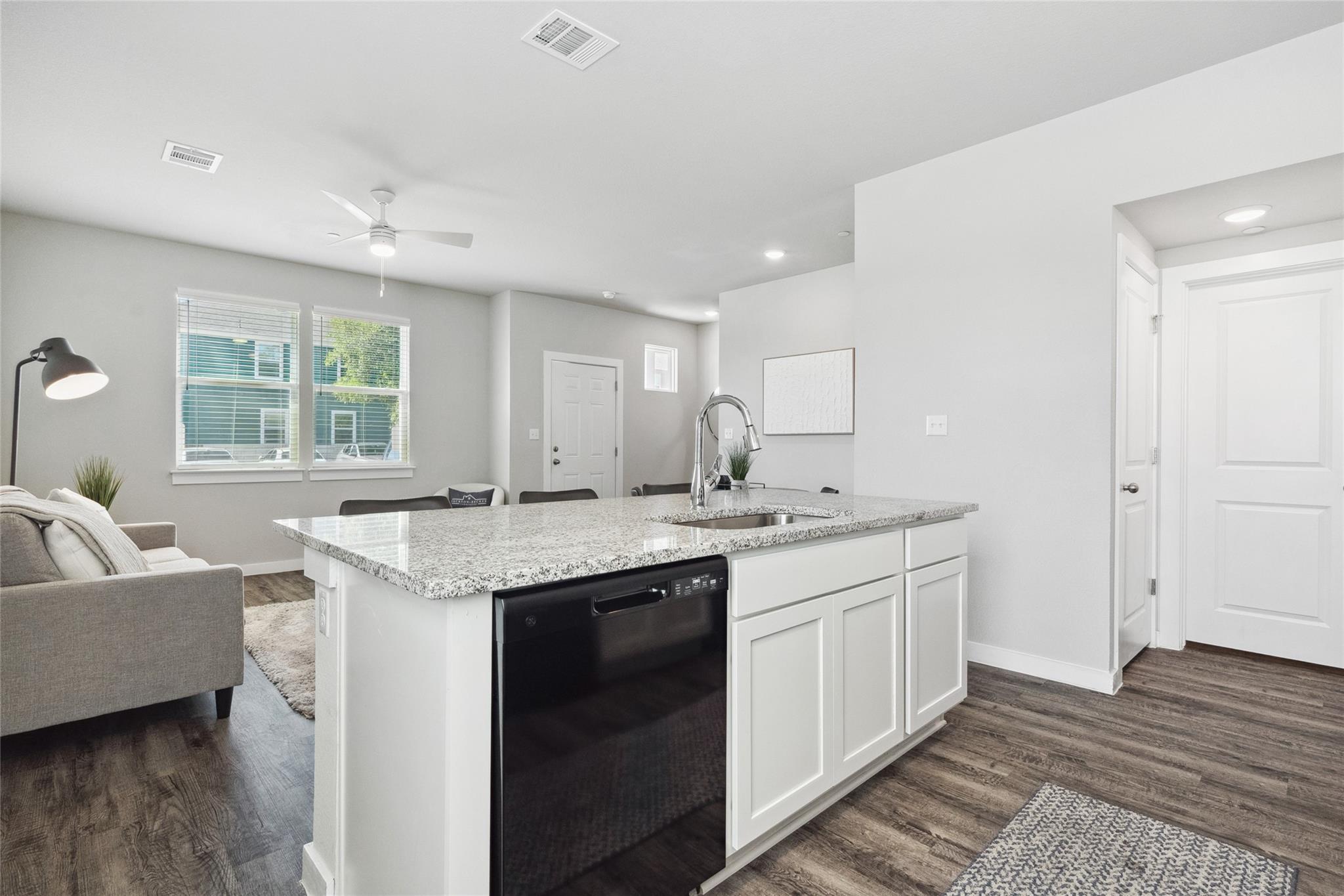 705 Horseshoe Dr # 1702, Leander, TX 78641