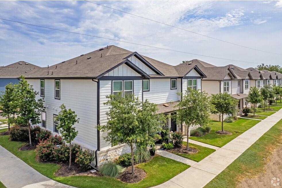 705 Horseshoe Dr # 1702, Leander, TX 78641