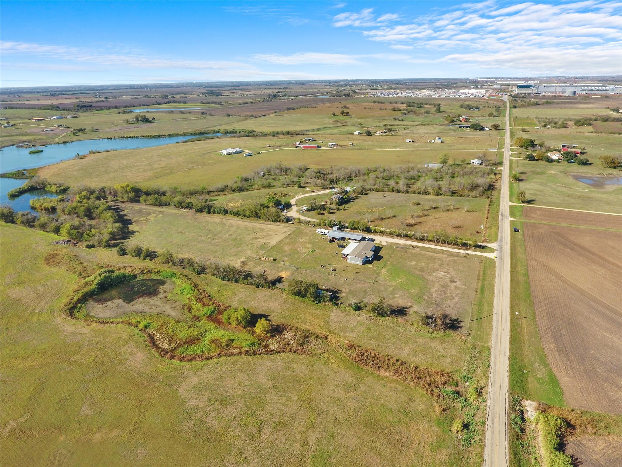 4580 County Road 404, Taylor, TX 76574