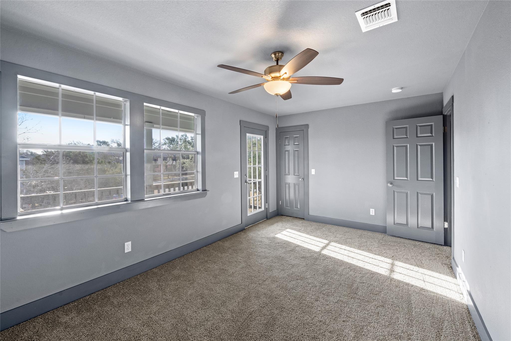 38 Deer Ridge Rd, Wimberley, TX 78676