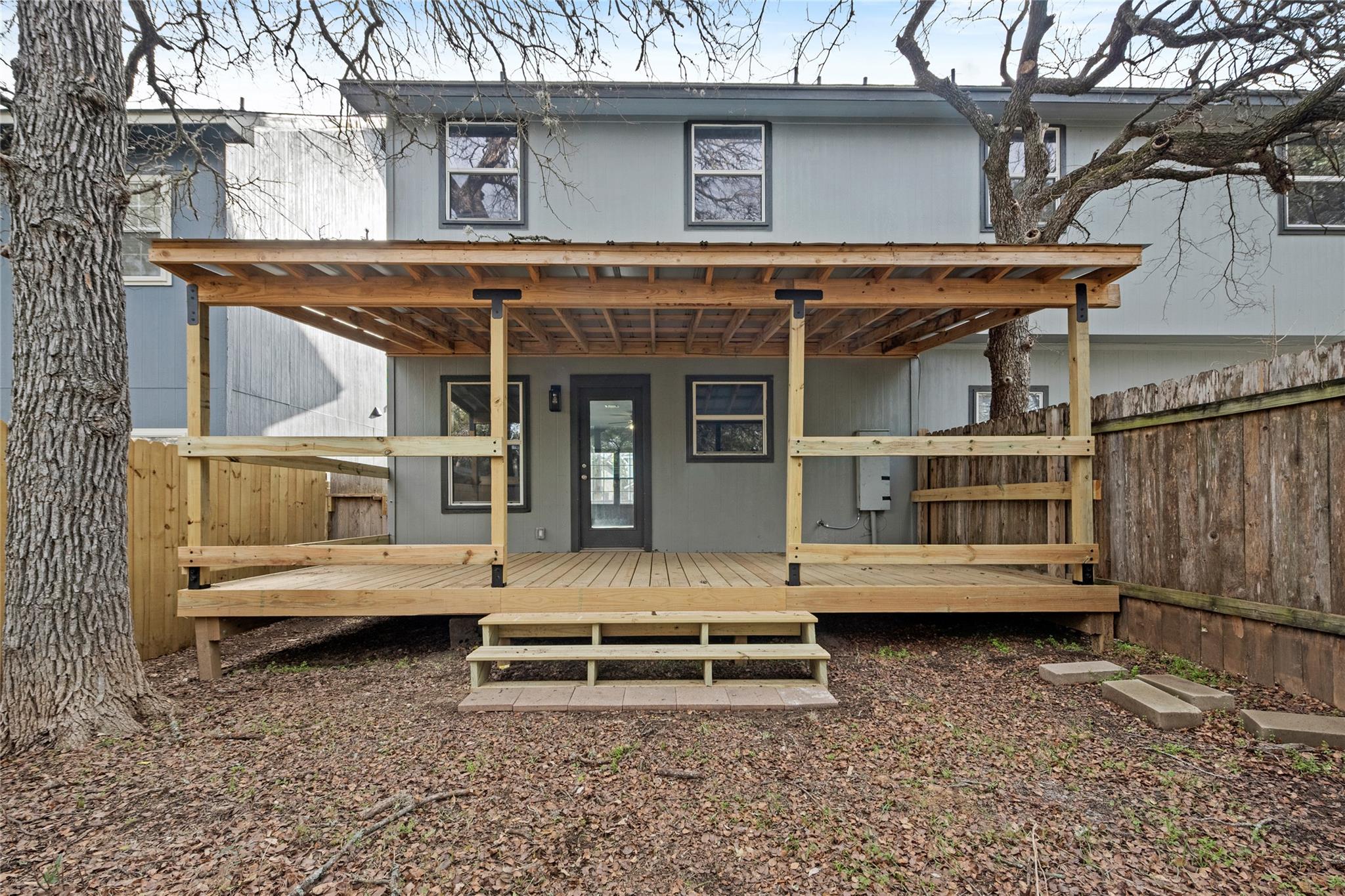 38 Deer Ridge Rd, Wimberley, TX 78676
