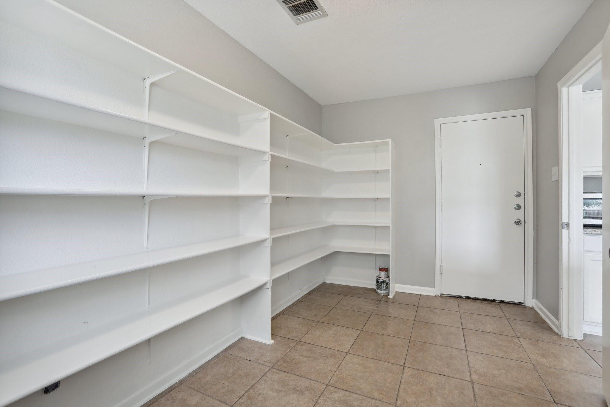 1517 Alazan Cv, Round Rock, TX 78664