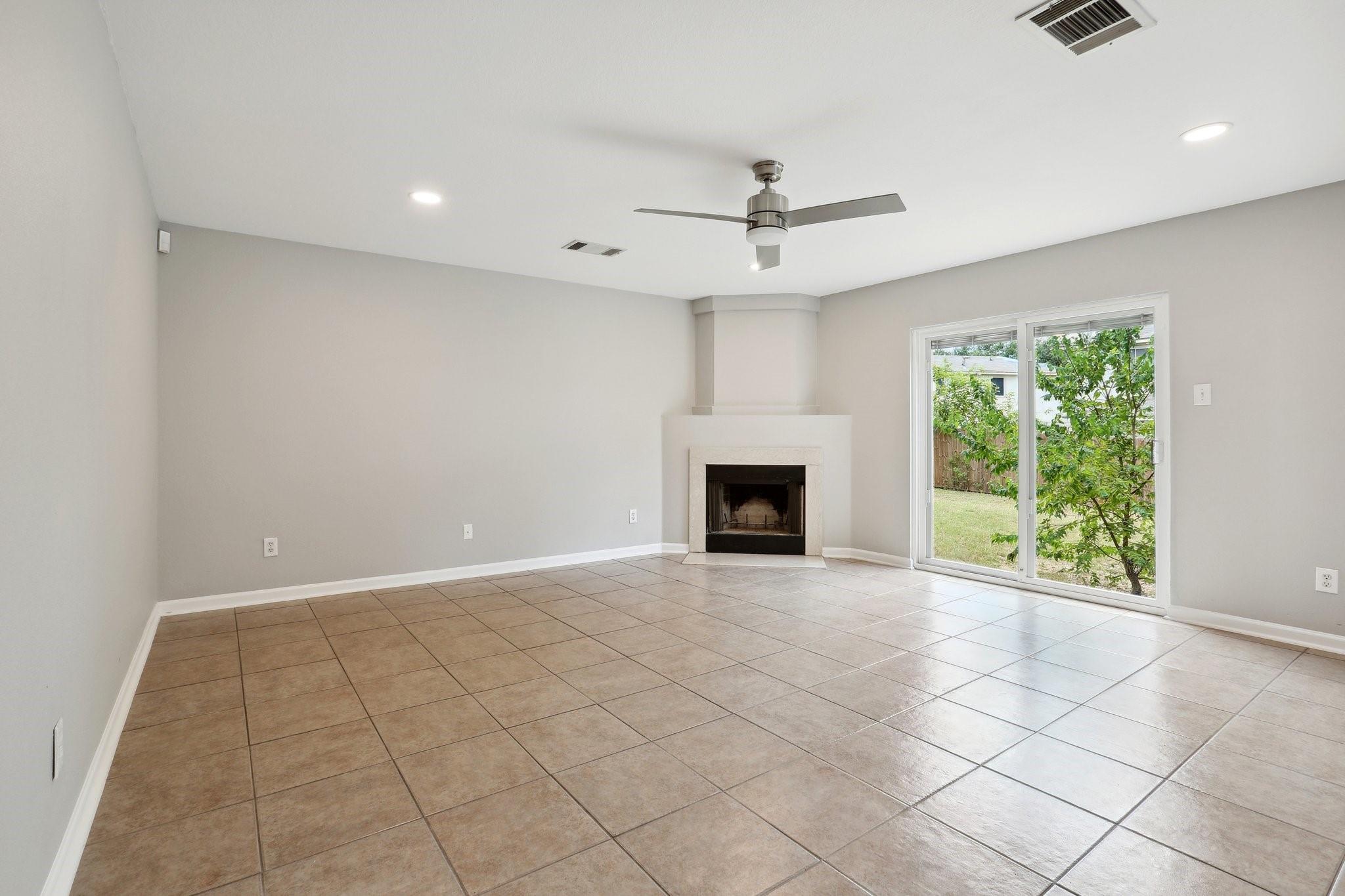 1517 Alazan Cv, Round Rock, TX 78664