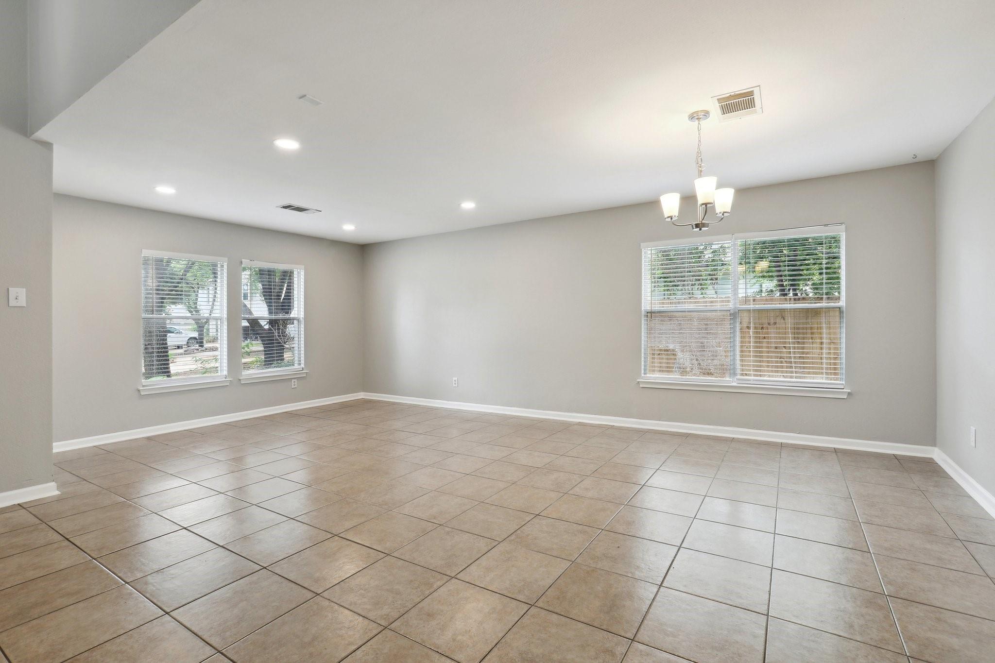 1517 Alazan Cv, Round Rock, TX 78664