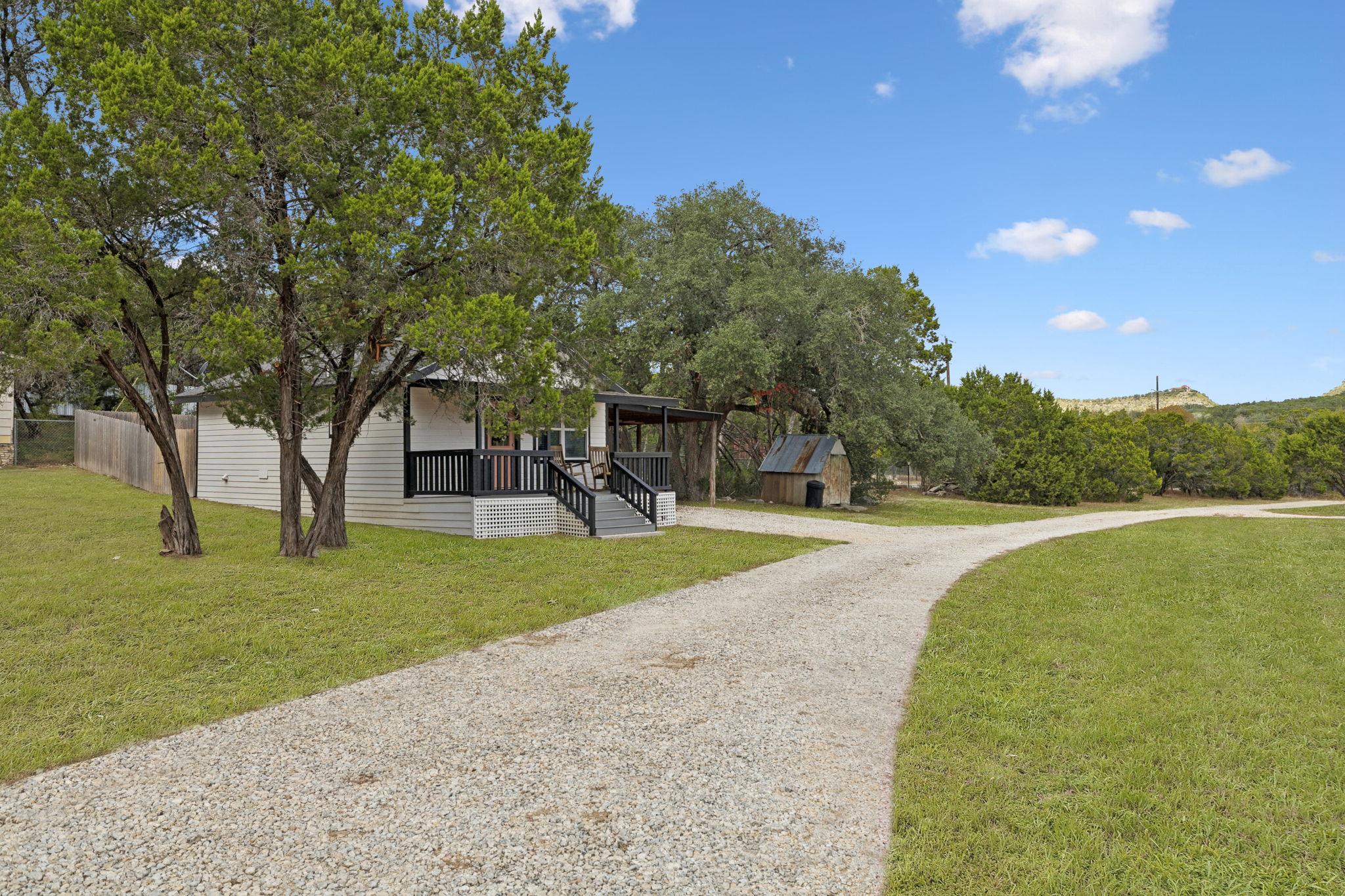 4669 Fm 2673, Canyon Lake, TX 78133