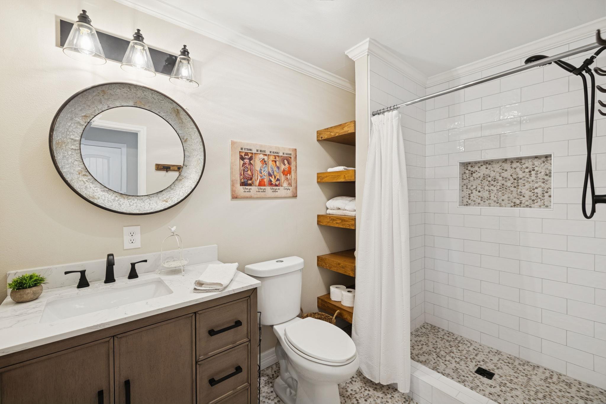 4669 Fm 2673, Canyon Lake, TX 78133