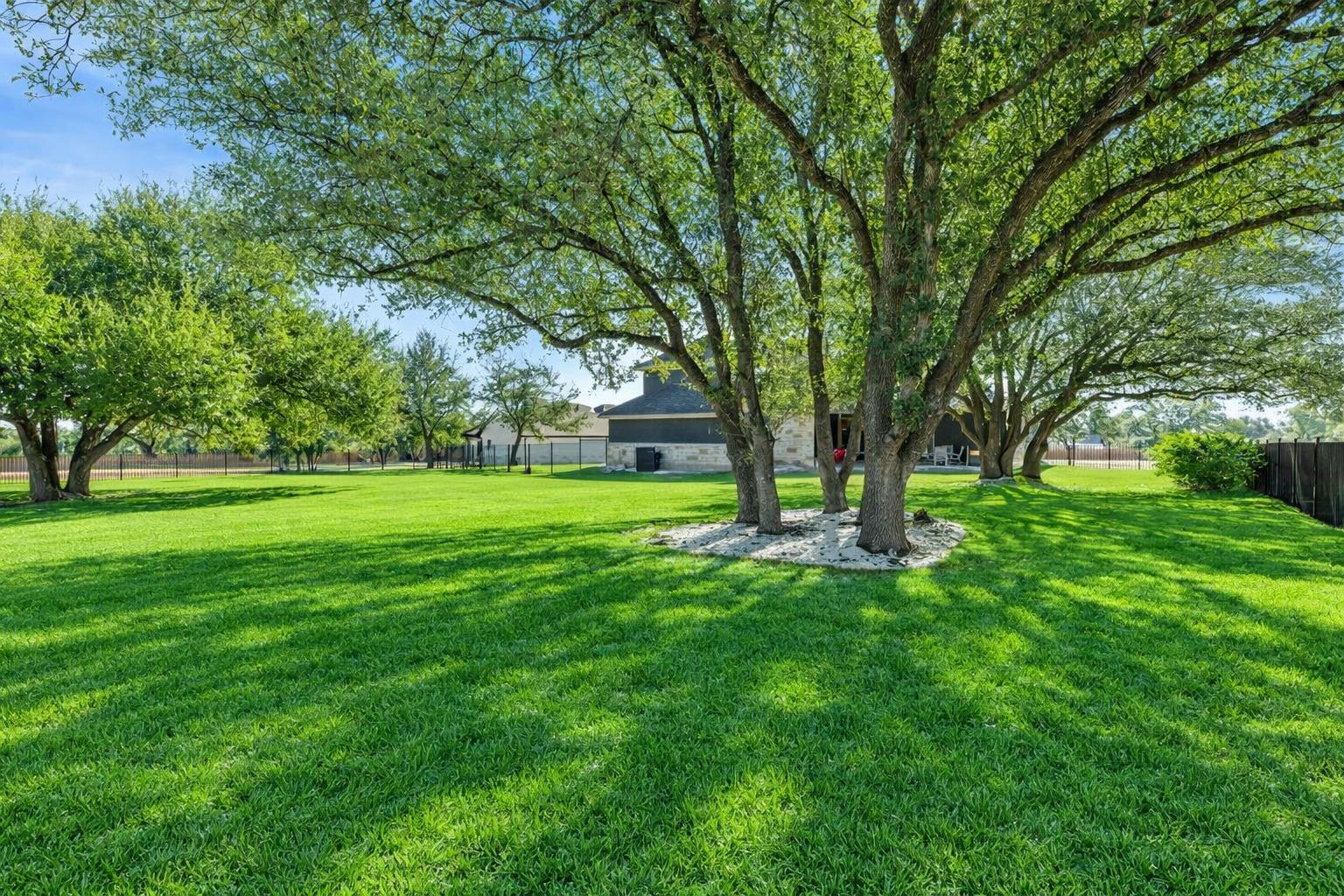 1006 Woodpark Ln, Georgetown, TX 78633