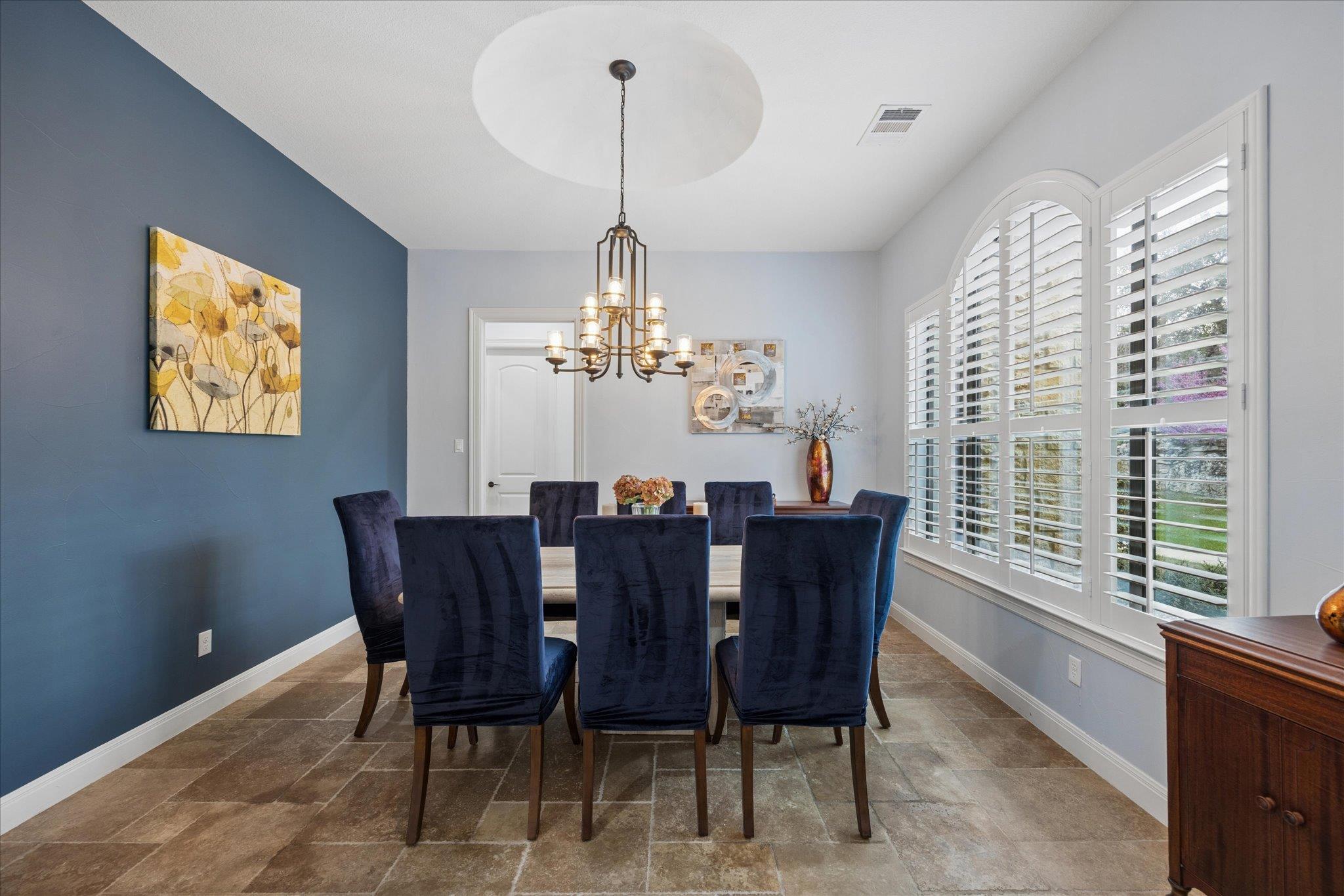 1100 High Lonesome St, Leander, TX 78641