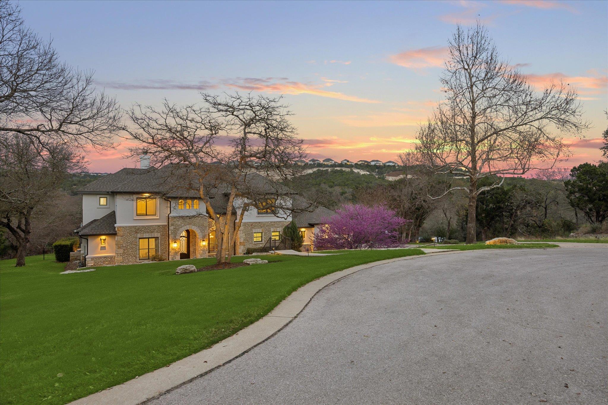 1100 High Lonesome St, Leander, TX 78641