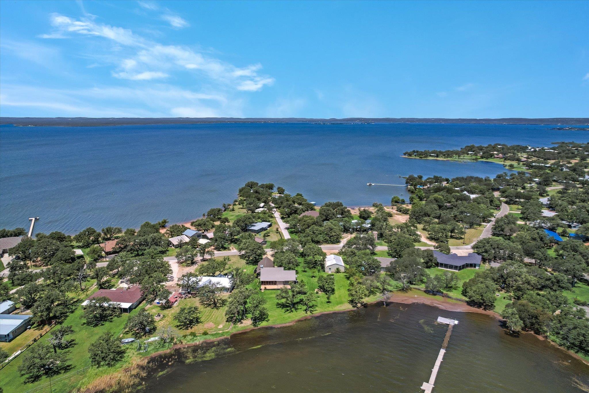 106 Agarita Dr, Burnet, TX 78611