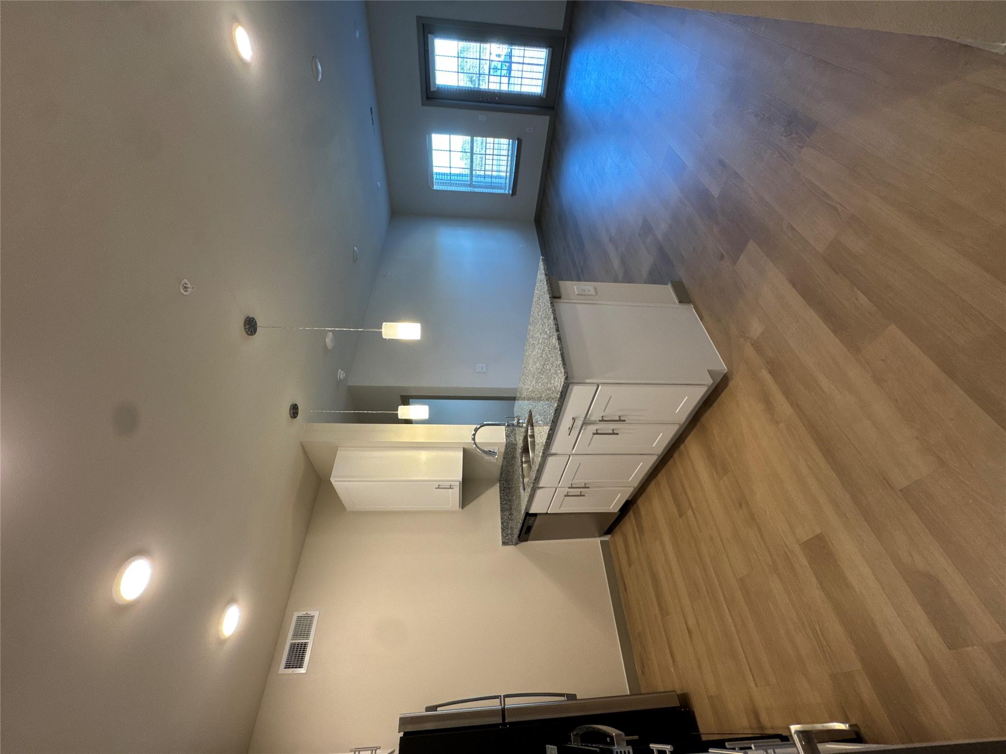 691 Union Chapel Rd # B1, Cedar Creek, TX 78612