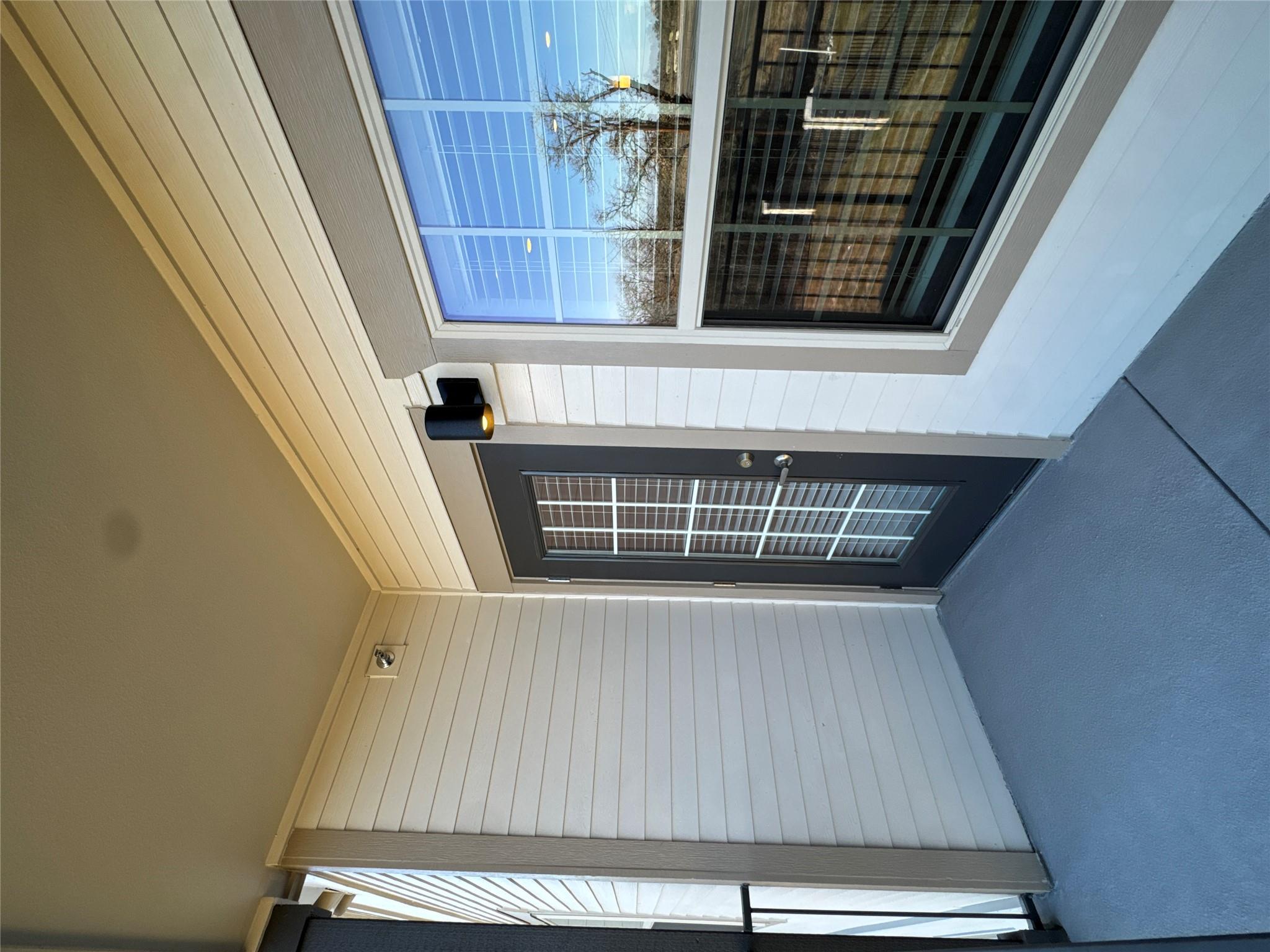 691 Union Chapel Rd # B1, Cedar Creek, TX 78612