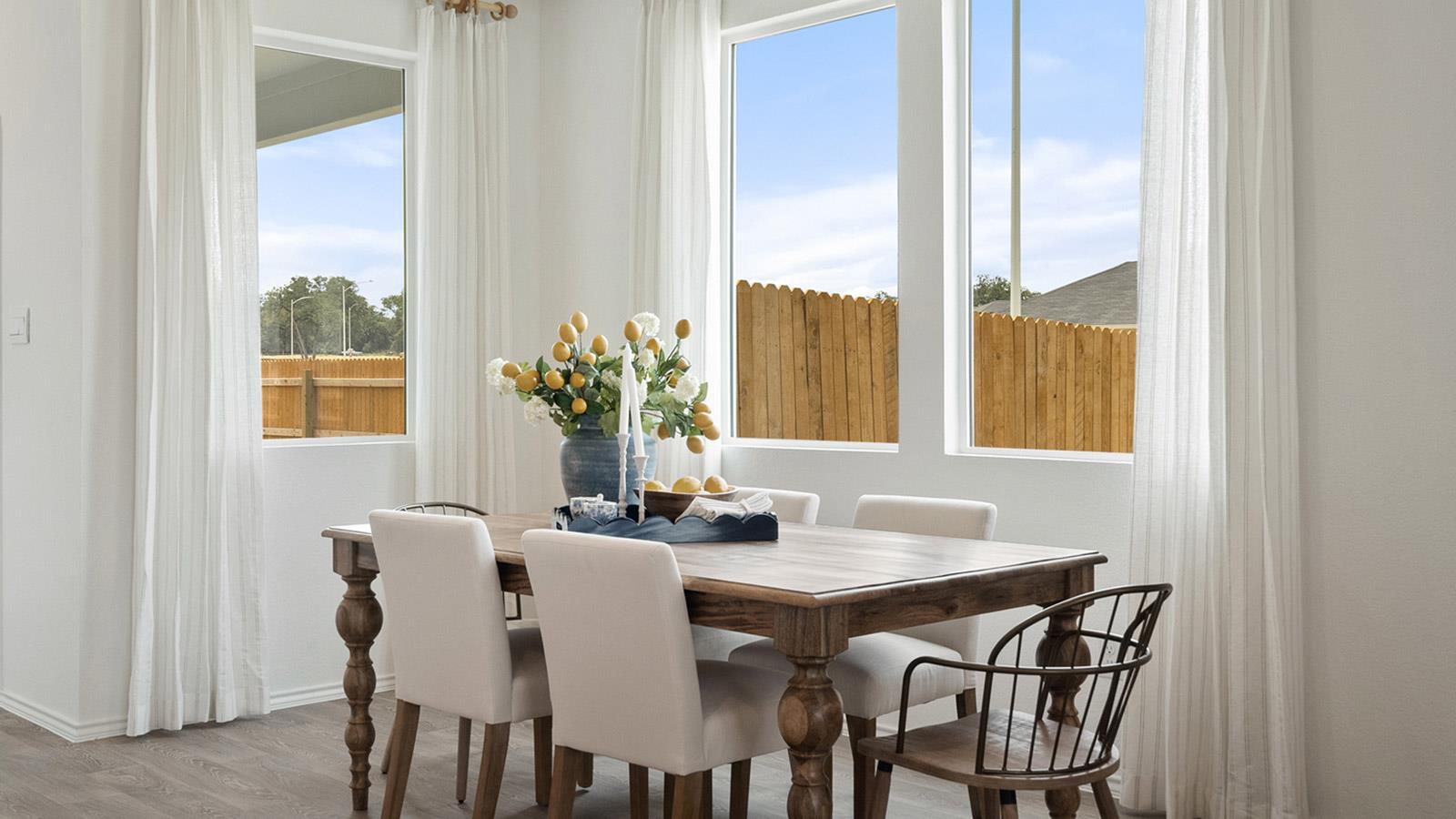 206 CONSTANZA Trl, Bastrop, TX 78602