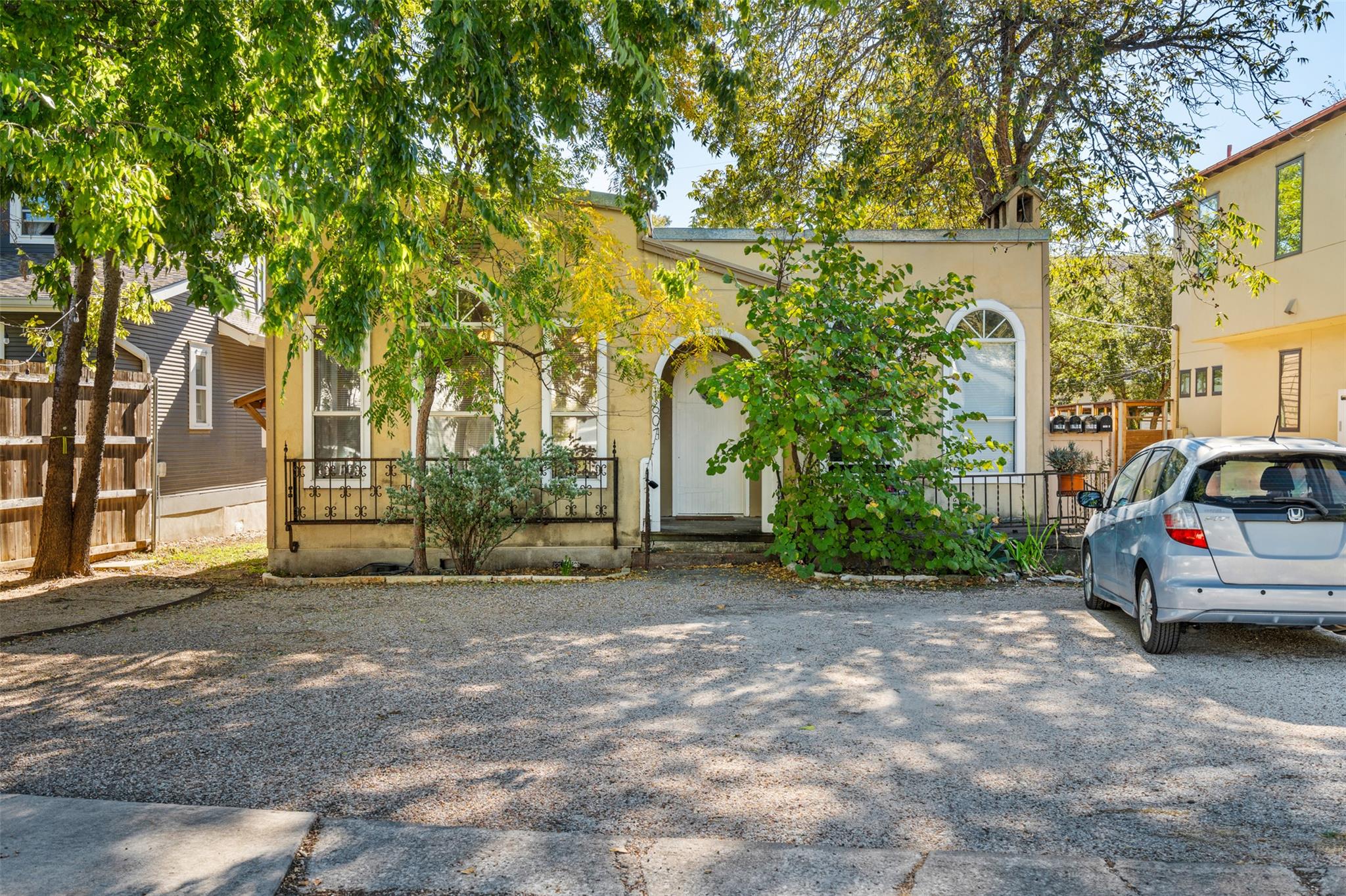 1607 PALMA Plz # A, Austin, TX 78703