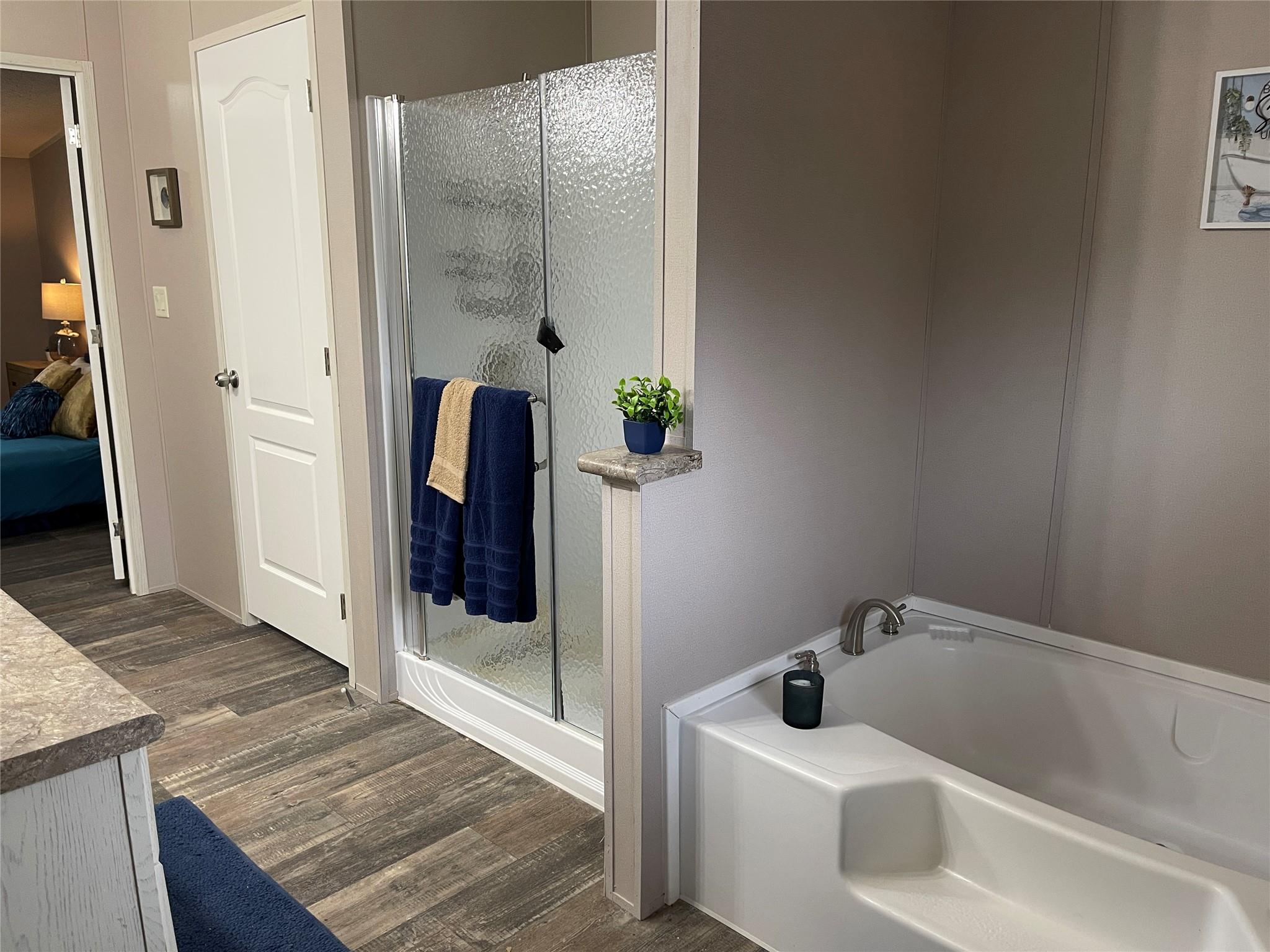 1740 Sandy Creek Rd, Red Rock, TX 78616