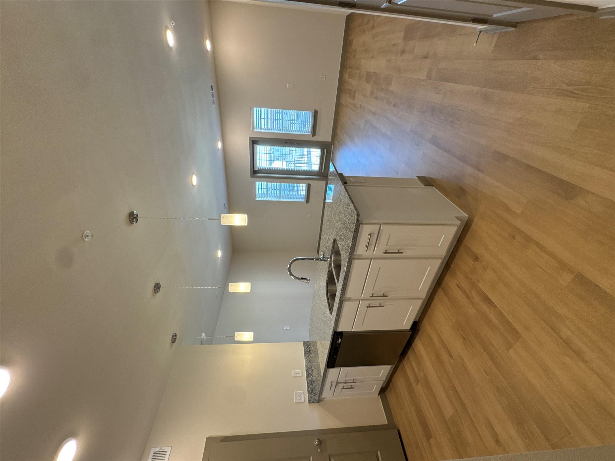 691 Union Chapel Rd # B2, Cedar Creek, TX 78612